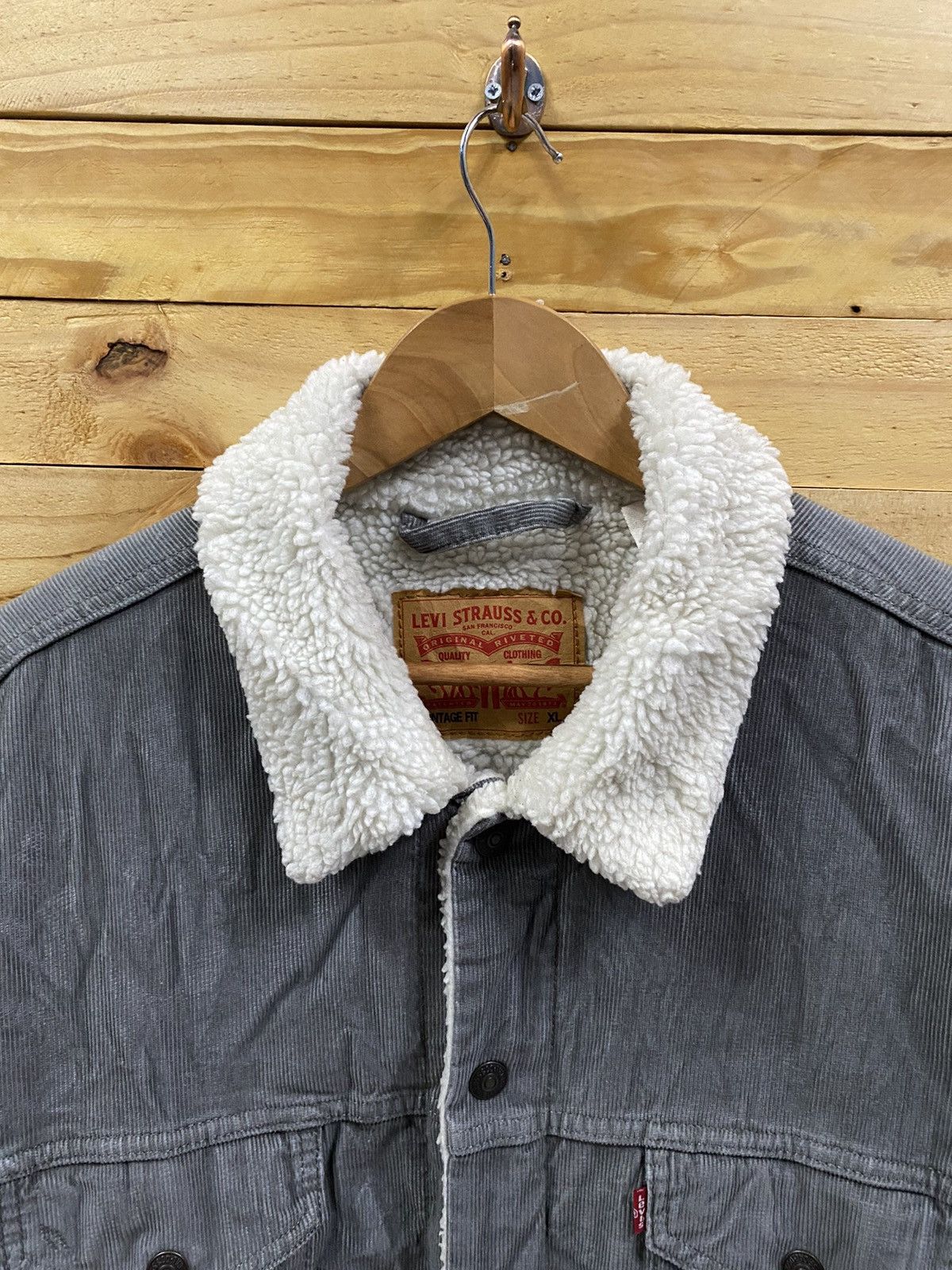 Levi's × Levi's Vintage Clothing LEVI’S corduroy sherpa collar trucker jacket Size US XXL / EU 58 / 5 - 4 Thumbnail
