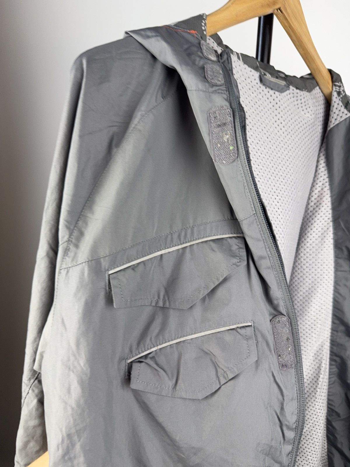 Nike × Vintage 00s Nike Air gray Tactical Jacket Utility Y2K Cyber Style Size US S / EU 44-46 / 1 - 3 Thumbnail