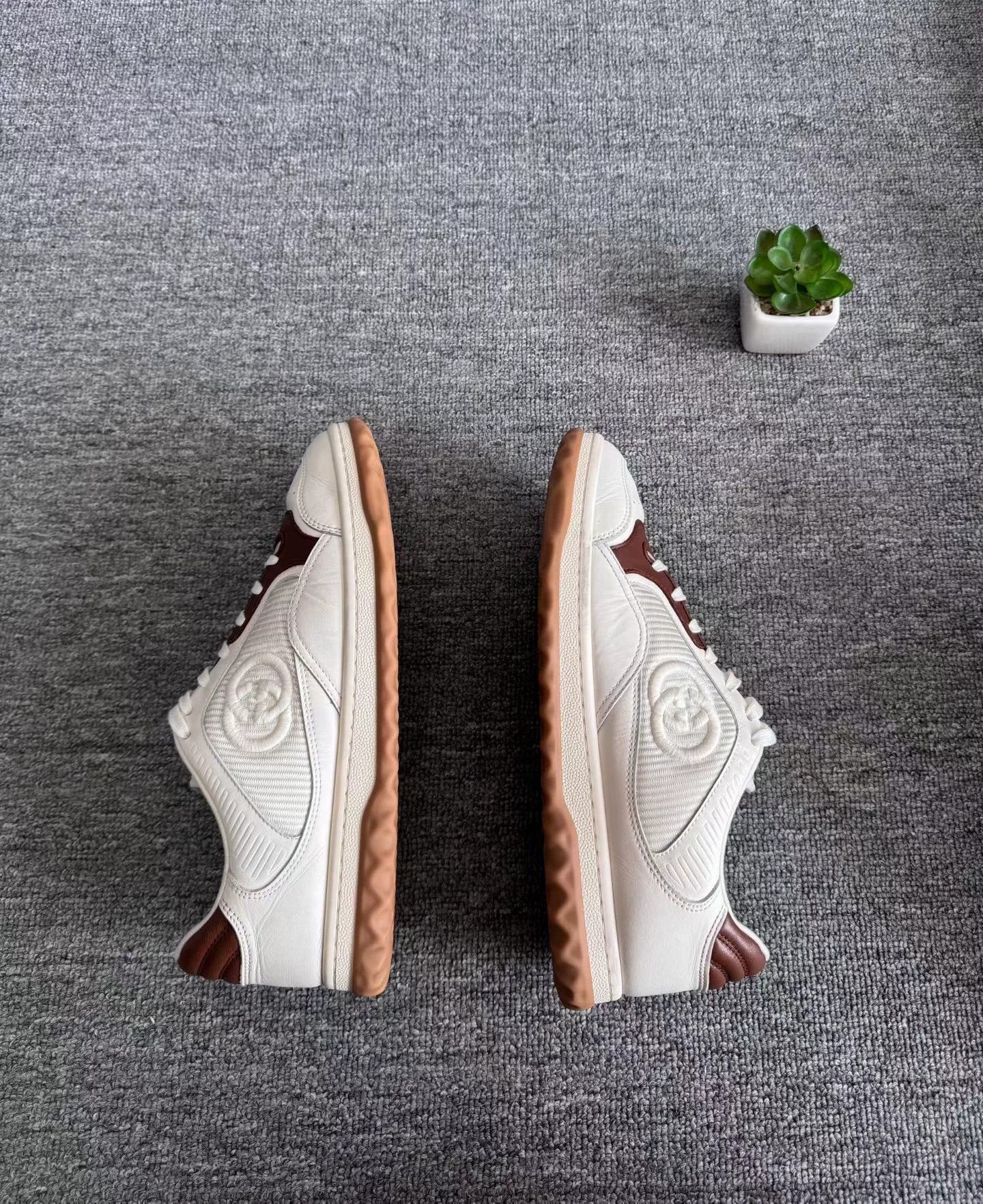 Gucci Gucci Mac80 White Brown 41 EU Good Condition Minor Wear Size US 8 / EU 41 - 3 Thumbnail