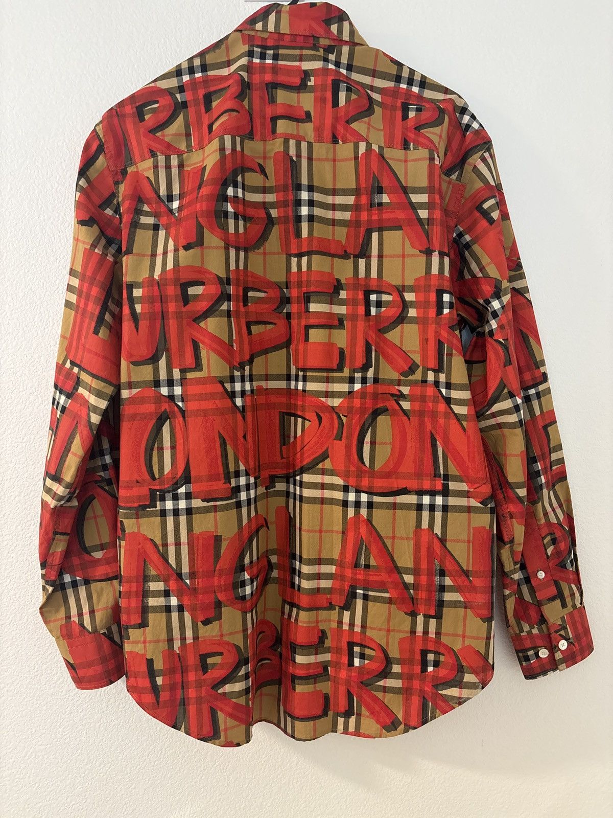 Burberry Burberry Graffiti Shirt Size US S / EU 44-46 / 1 - 3 Thumbnail
