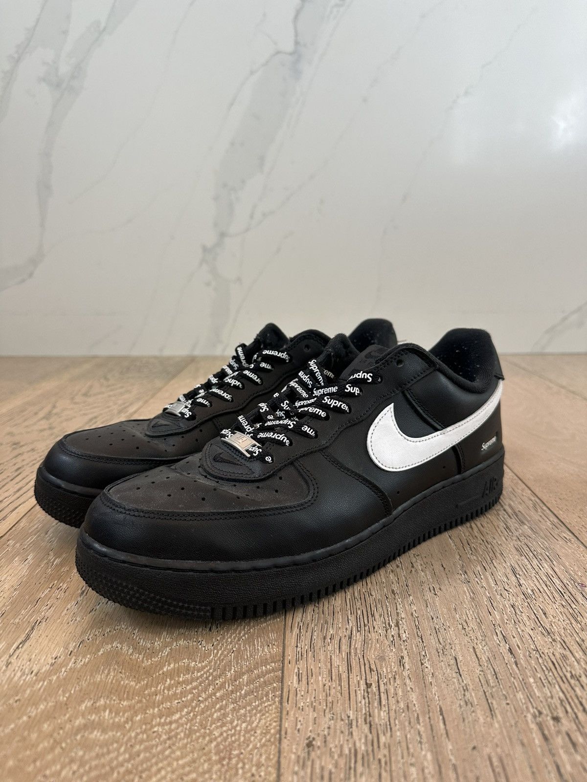Supreme Nike Air Force 1 Low Supreme Black White Size US 11.5 / EU 44-45 - 1 Thumbnail