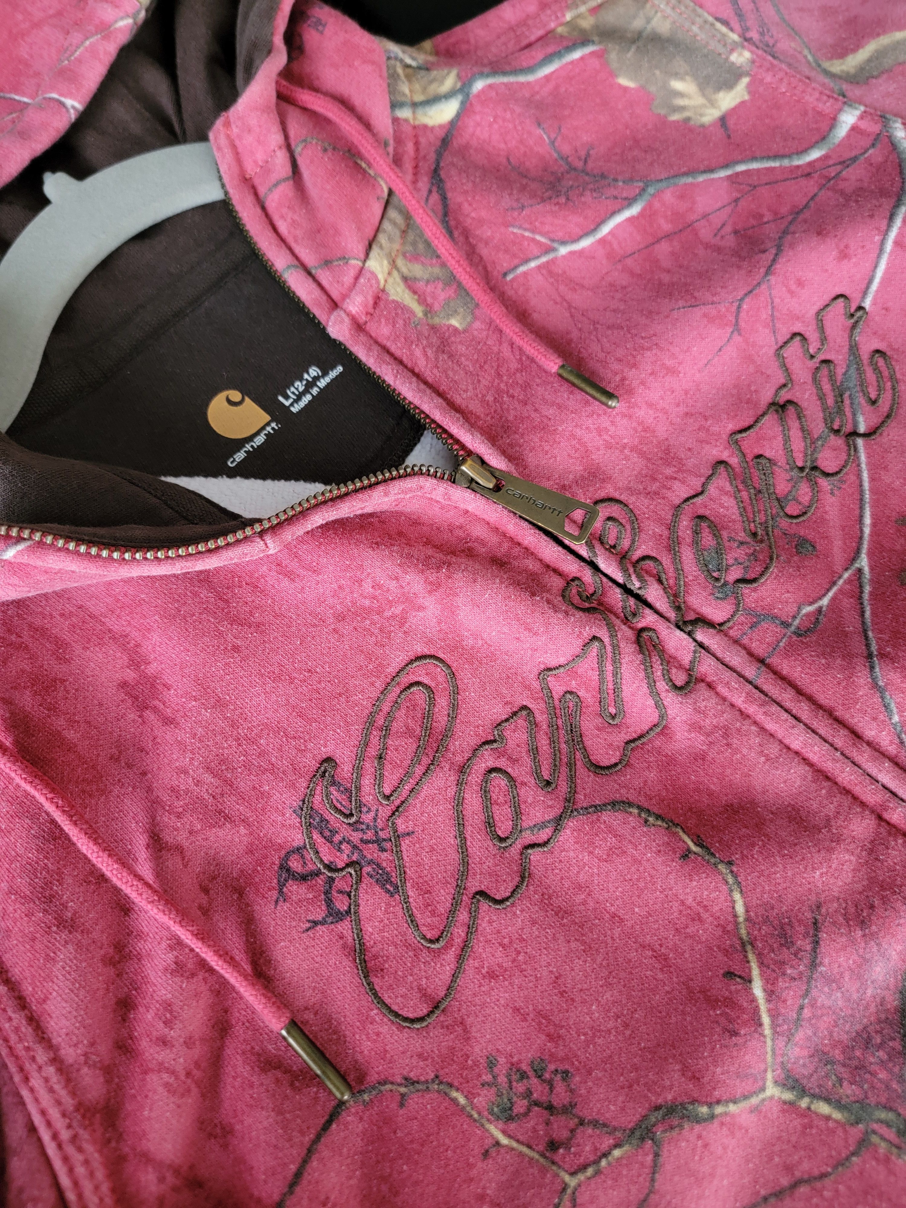 Image of 00S Pink Carhartt x Realtree Zip Up in Pink Camo, Men's (Size Small)