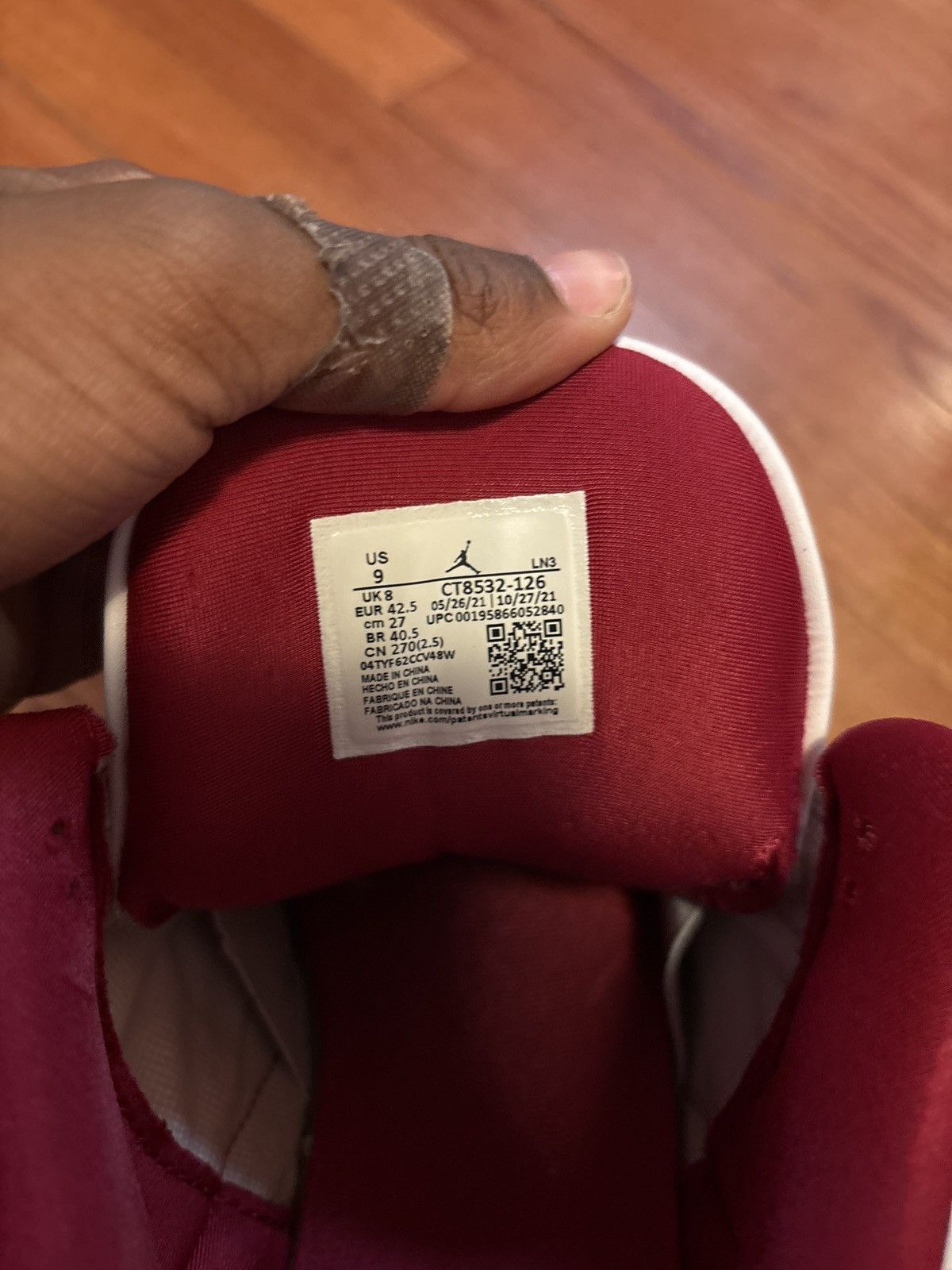 Jordan Brand Jordan 3 cardinal red Size US 9 / EU 42 - 5 Thumbnail