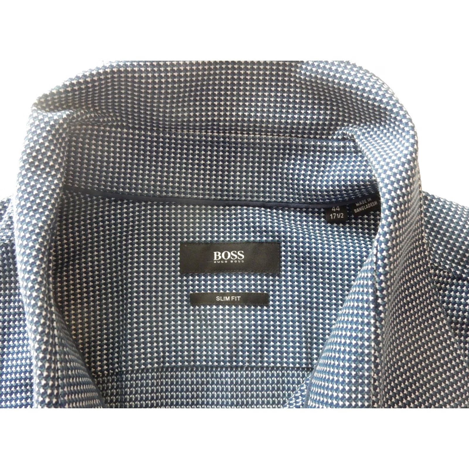 Hugo Boss HUGO BOSS Men's Button-Up Shirt Slim Fit XL Blue 44/17.5 Long Sleeve Size US XL / EU 56 / 4 - 6 Thumbnail