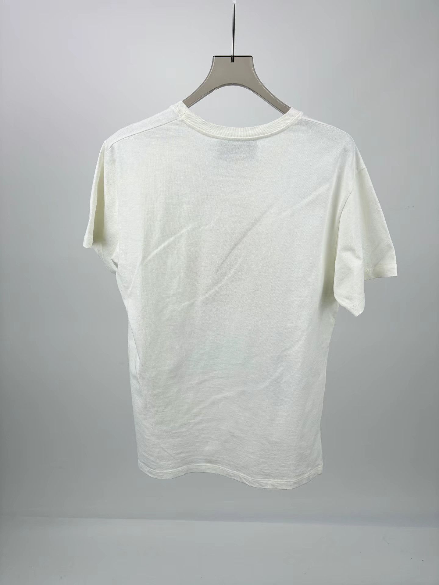 Gucci GUCCI Strawberry Print Short Sleeve Tee Size US S / EU 44-46 / 1 - 2 Thumbnail