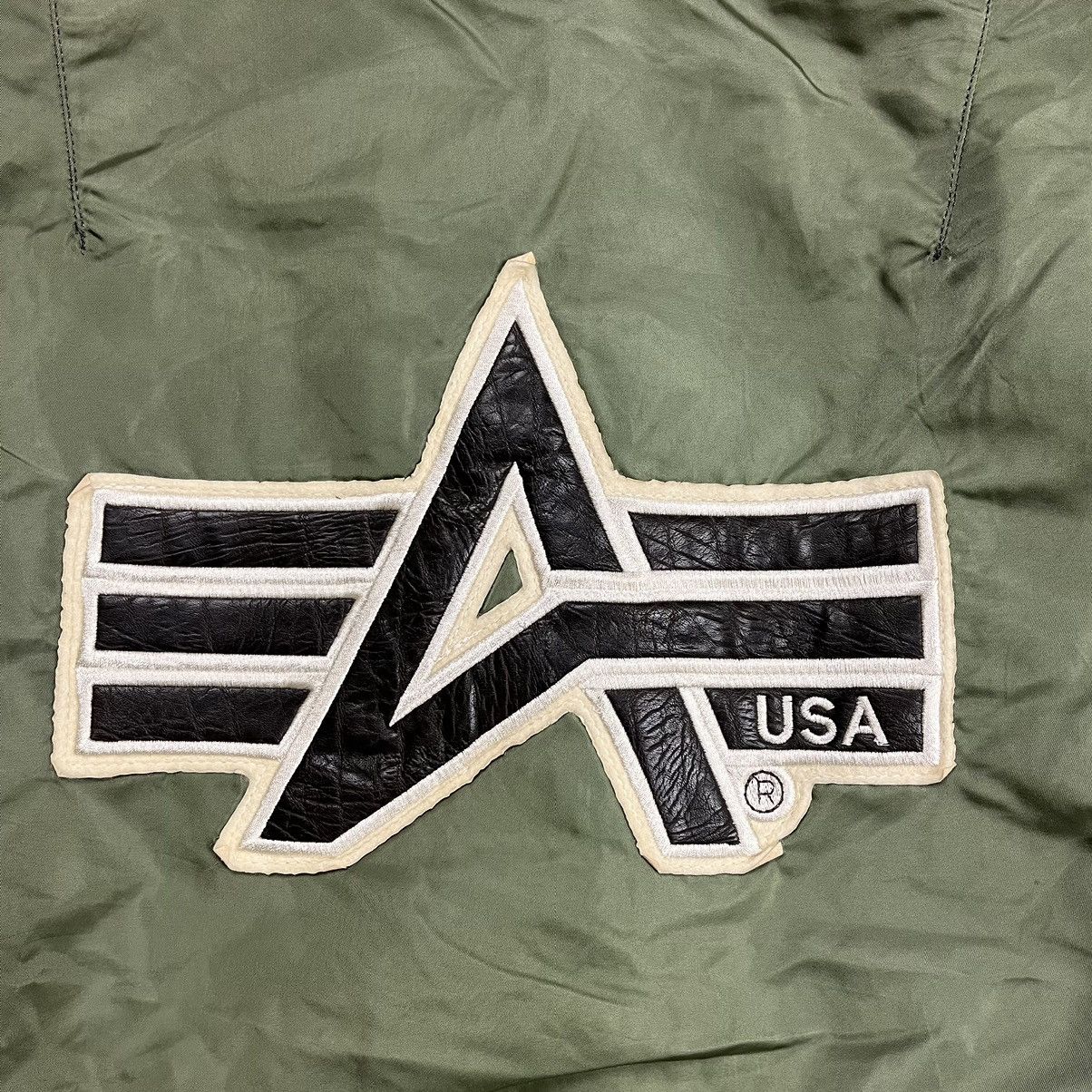 Alpha Industries × Vintage Vintage Alpha Industries Big logo Ma-1 bomber jacket Size US L / EU 52-54 / 3 - 4 Thumbnail