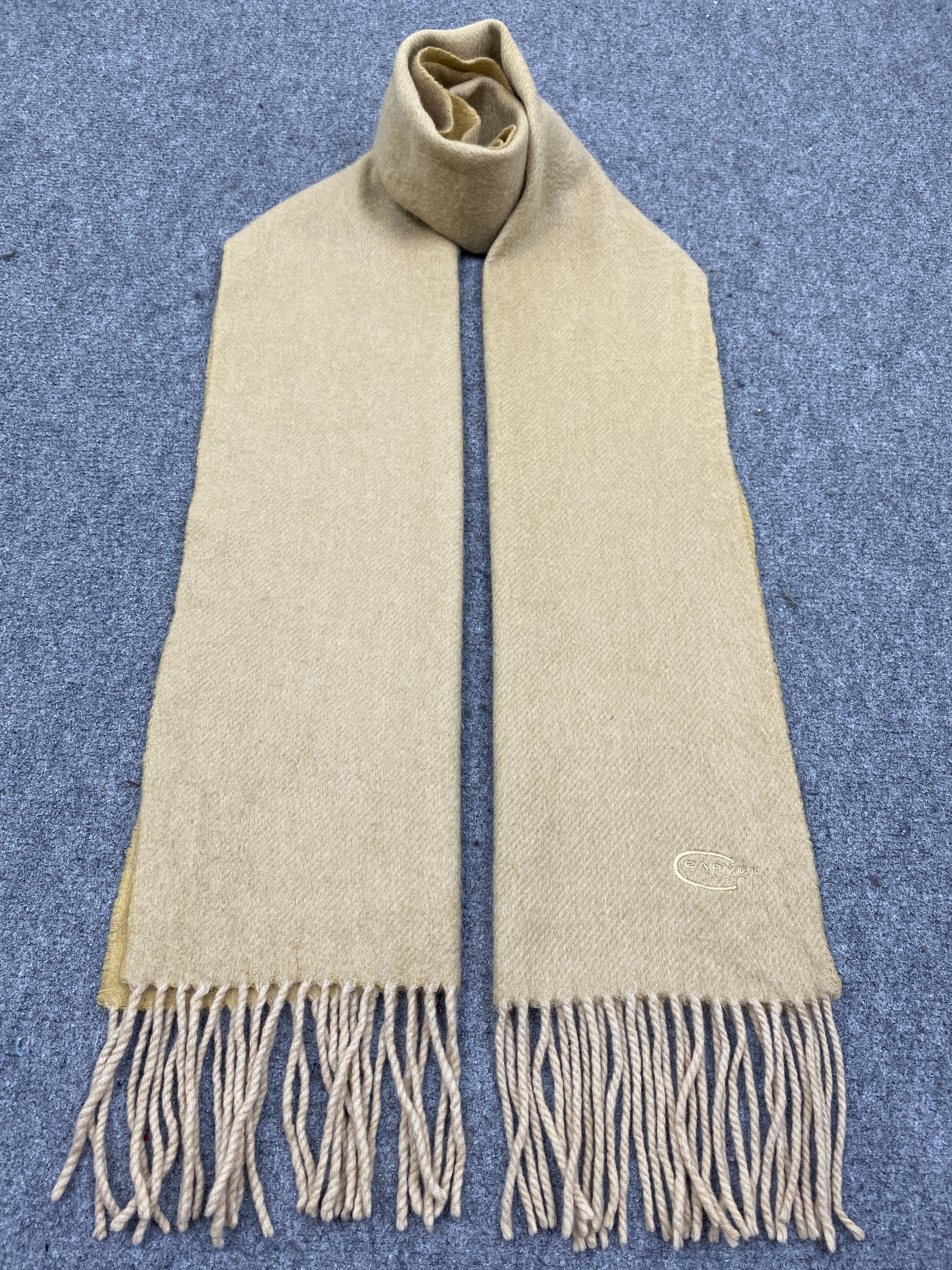 Carven Carven Paris Cashmere Scarf / Muffler / Neckwear - SC0295 Size ONE SIZE - 1 Thumbnail