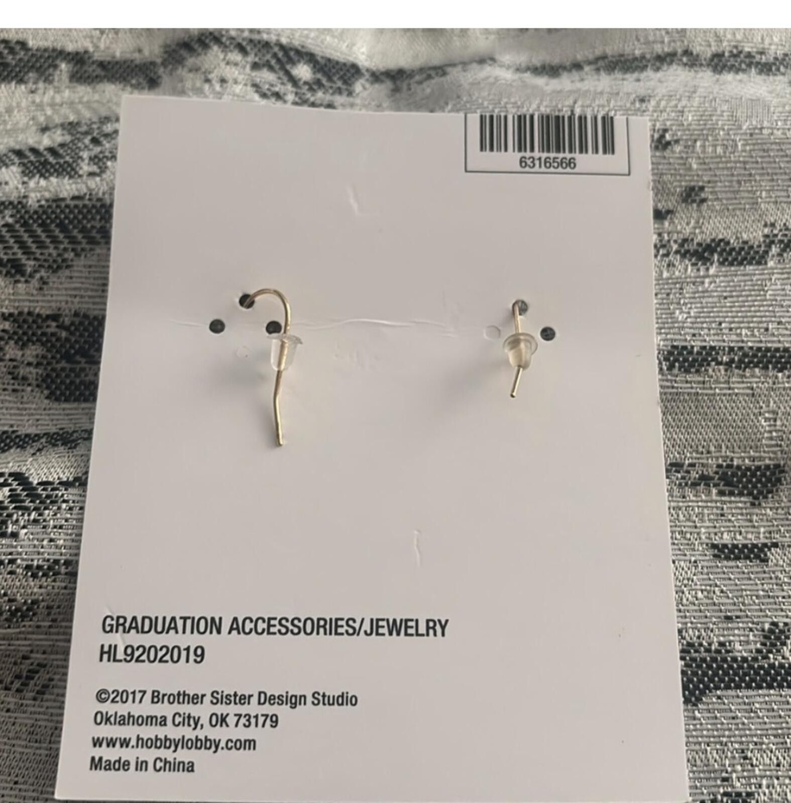 Other (2025 Earrings) Gold 2025 Graduation Earrings Size ONE SIZE - 3 Thumbnail