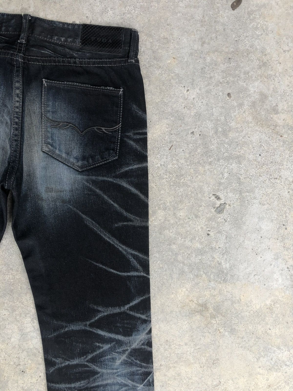 GOSTAR DE FUGA Japanese Fuga Distressed Jeans Slim Size US 30 / EU 46 - 10 Thumbnail