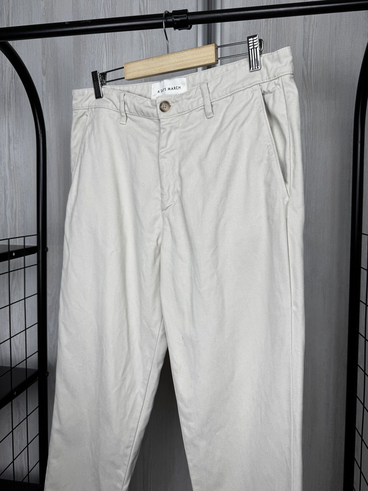 A Day's March A Day’s march Miller beige lyocell cotton designer pants 50 Size US 34 / EU 50 - 4 Thumbnail