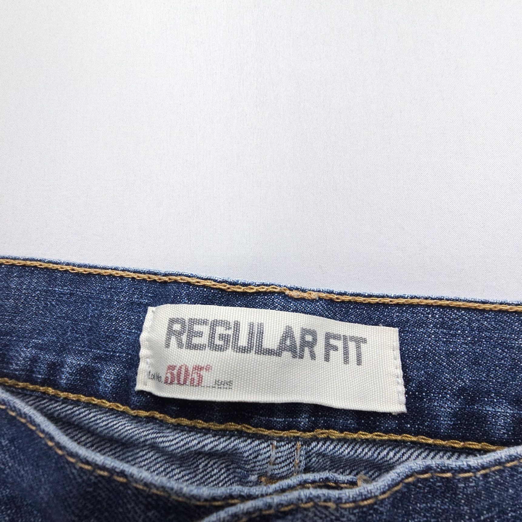 Levi's VINTAGE Levi's 505 Jeans Mens 36 x 32 Dark Fade Straight Regular Denim 5-Pocket 2000s Size US 36 / EU 52 - 4 Thumbnail