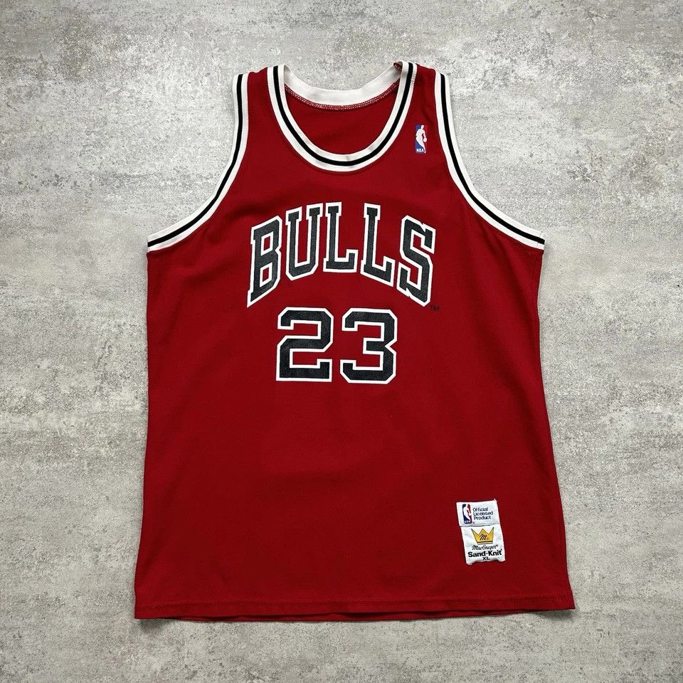 Vintage CHICAGO BULLS MICHAEL JORDAN SAND KNIT JERSEY Sz XL RED Size US XL / EU 56 / 4 - 1 Thumbnail