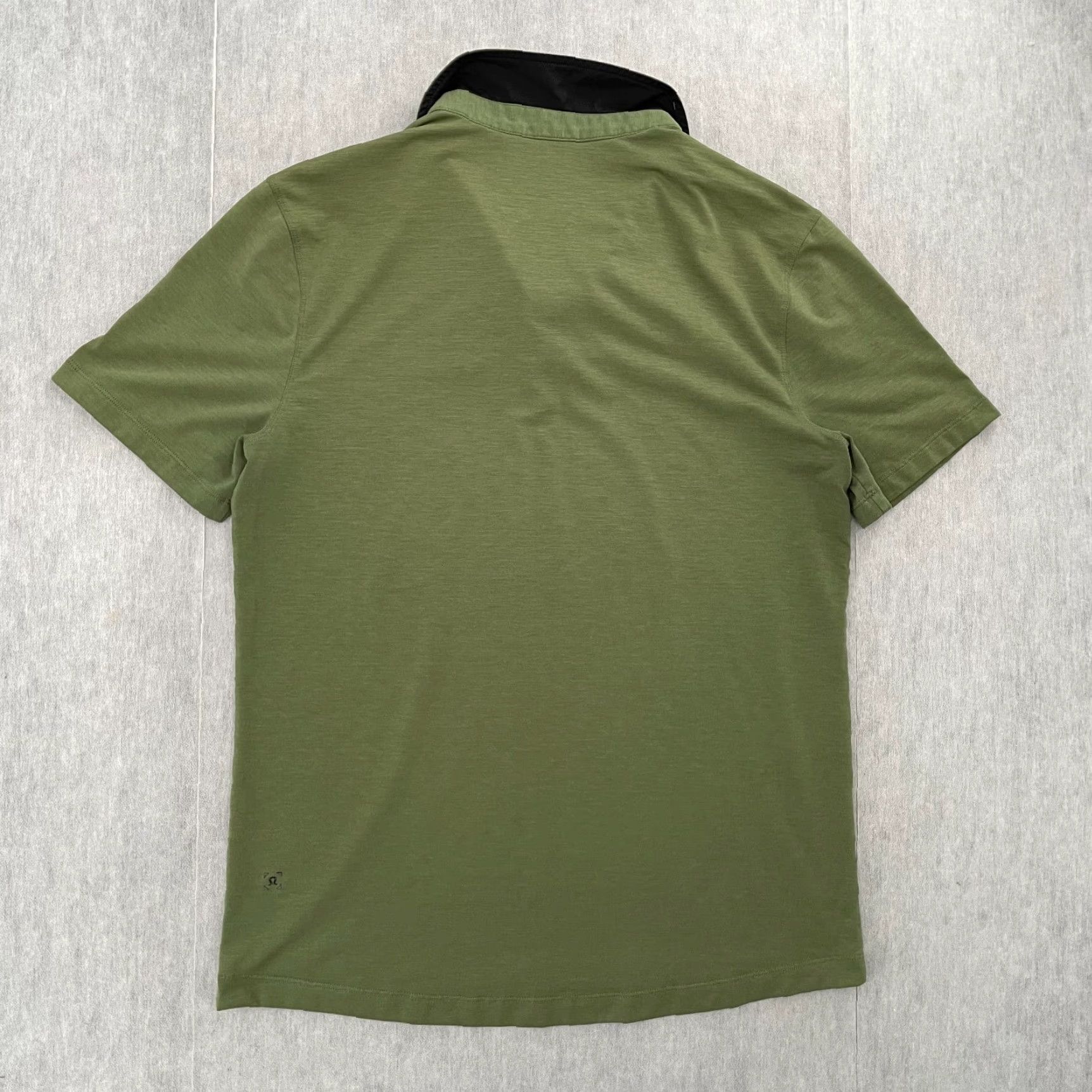 Lululemon VINTAGE Lululemon Polo Shirt Men Small Short Sleeve Green Athleisure Casual 90s Size US S / EU 44-46 / 1 - 2 Thumbnail
