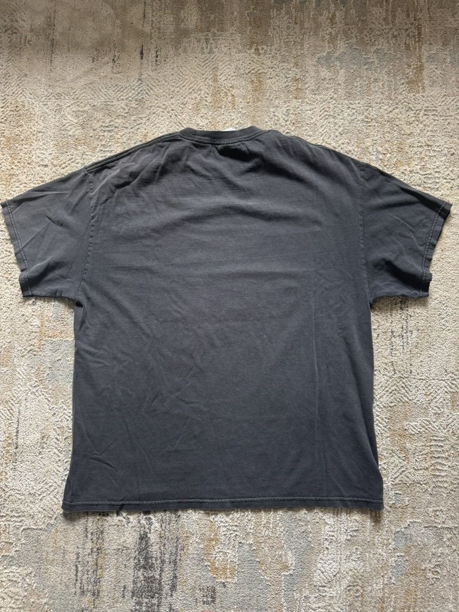 Band Tees Vintage Y2K Disturbed Believe Tshirt Size US XL / EU 56 / 4 - 5 Thumbnail
