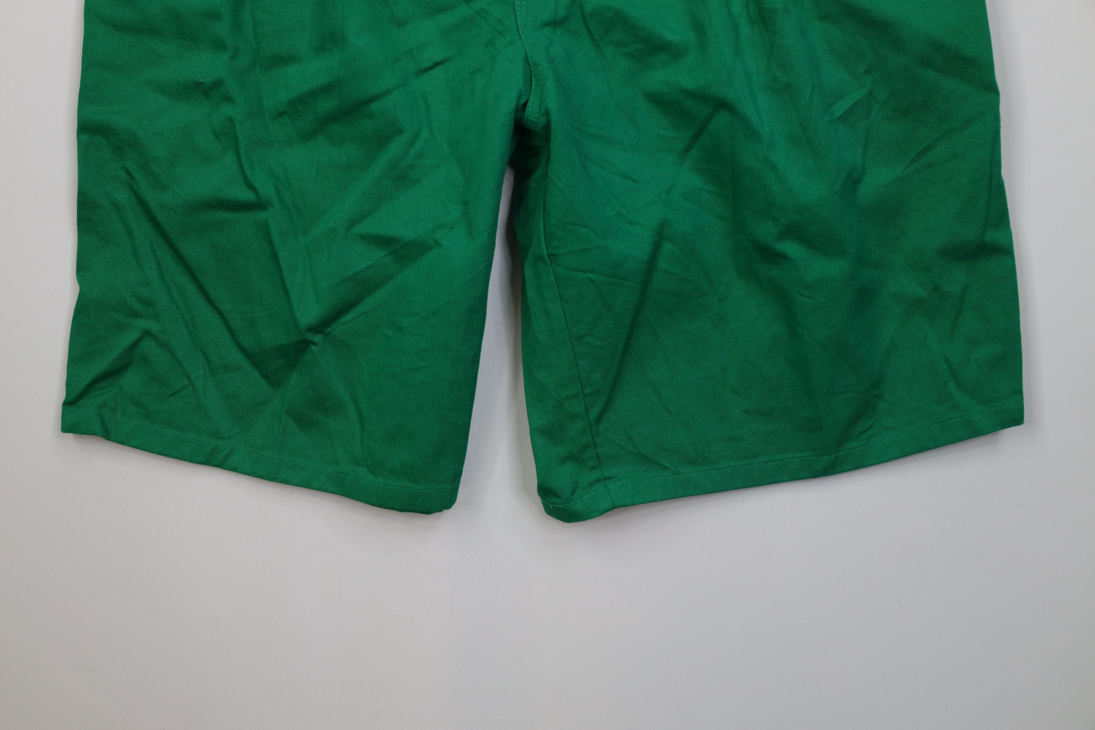 Vintage Deadstock Vintage 70s Streetwear Above Knee Shorts Kelly USA Size US 32 / EU 48 - 4 Thumbnail