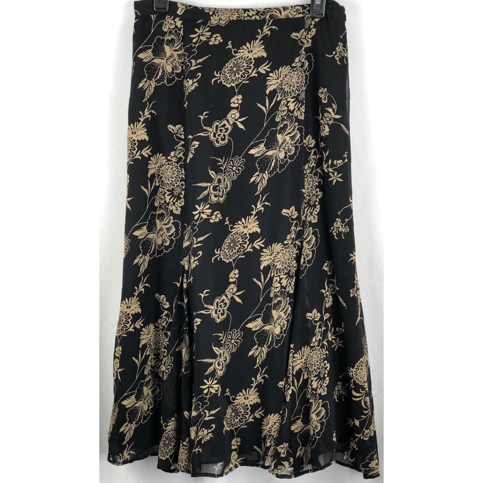 JM Collection JM Collection Skirt Flowy Rayon Midi Flare 10P Black Floral Bohemian Grunge Vintage: No, Size Petite, 39"W, 33" L, Career Workwear, Adult Women Size 32" / US 10 / IT 46 - 2 Thumbnail