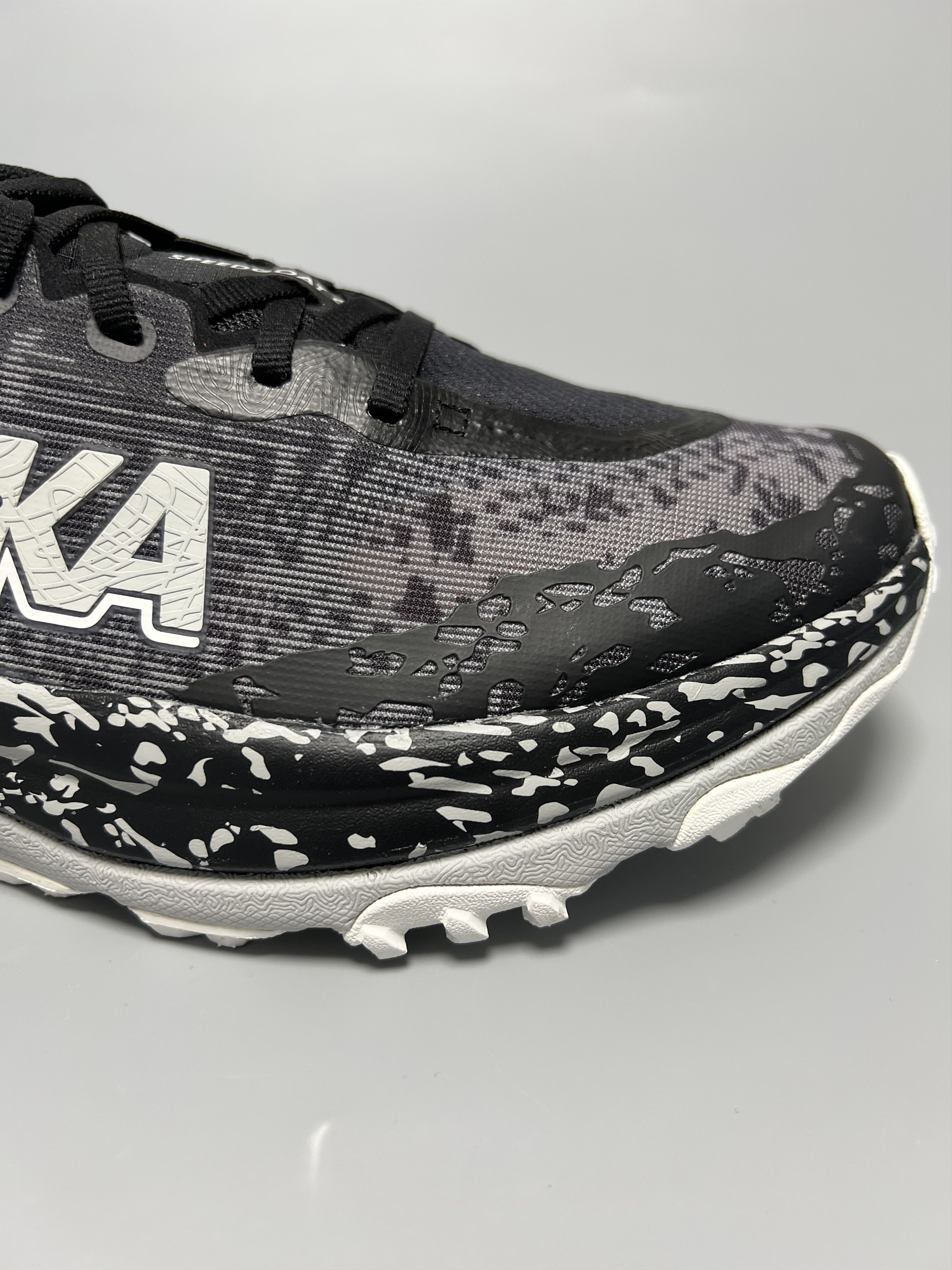 Hoka 10.5D Hoka One One Speedgoat 6 Men's Trail Running Shoes Size US 10.5 / EU 43-44 - 13 Thumbnail