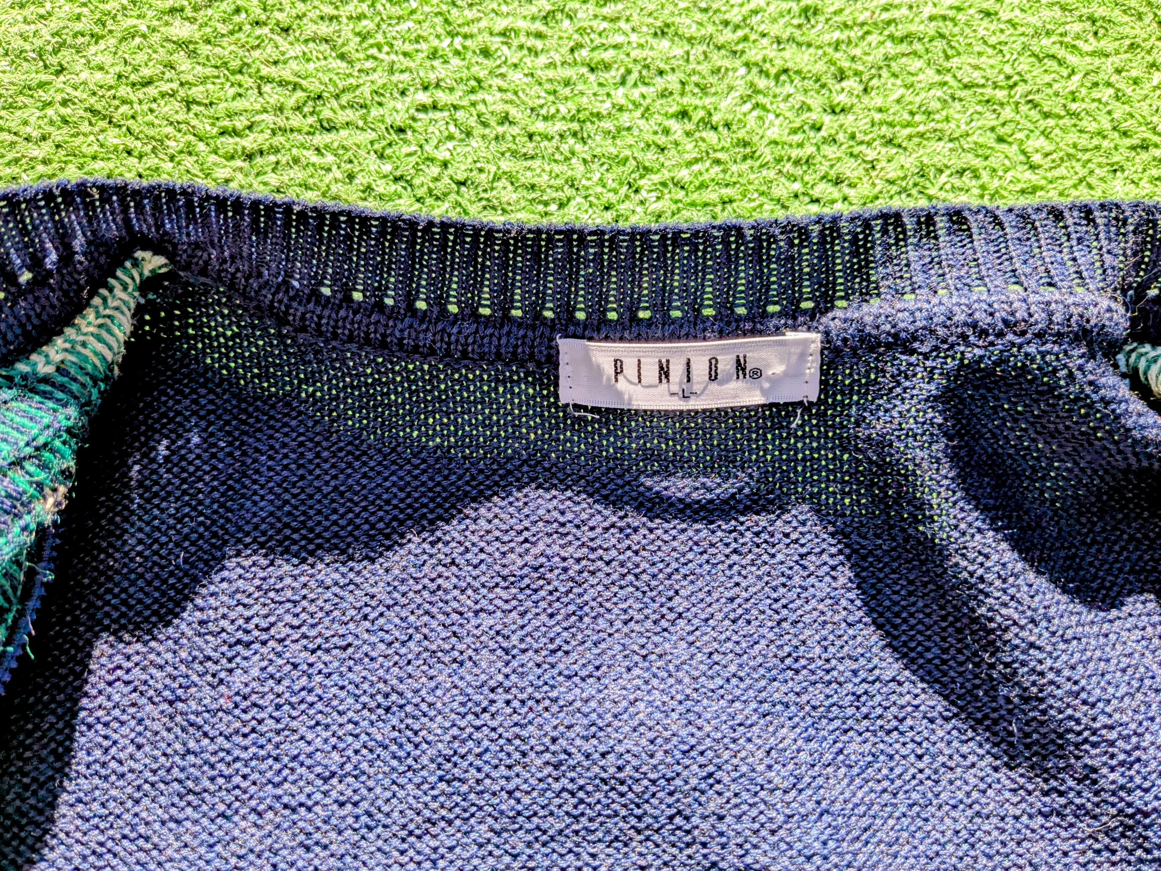 Vintage Vintage Pinion Japan Argyle Petite Cardigan Top Sweater EUC Size L / US 10 / IT 46 - 7 Thumbnail