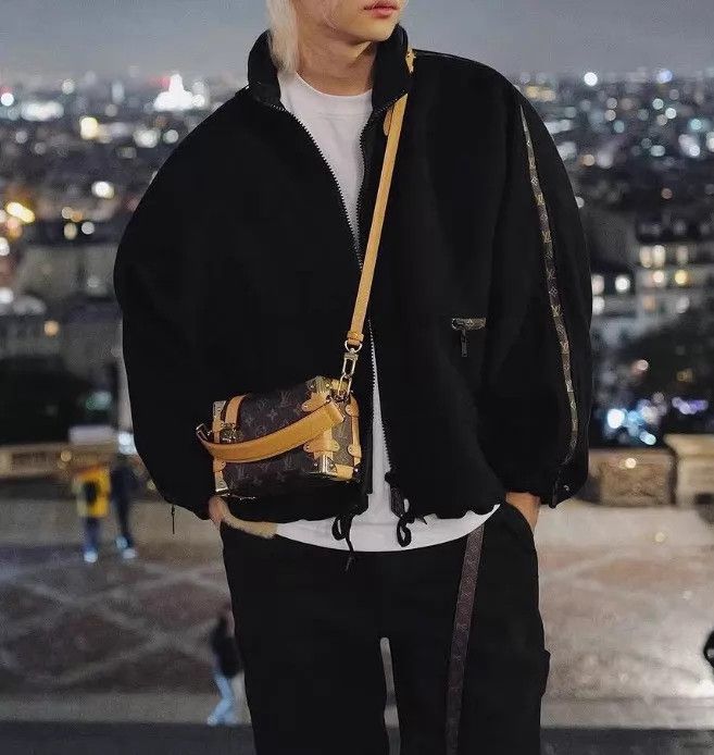 Louis Vuitton LV Monogram All Over Wool Coat Black Lining 40 Size M / US 6-8 / IT 42-44 - 5 Thumbnail