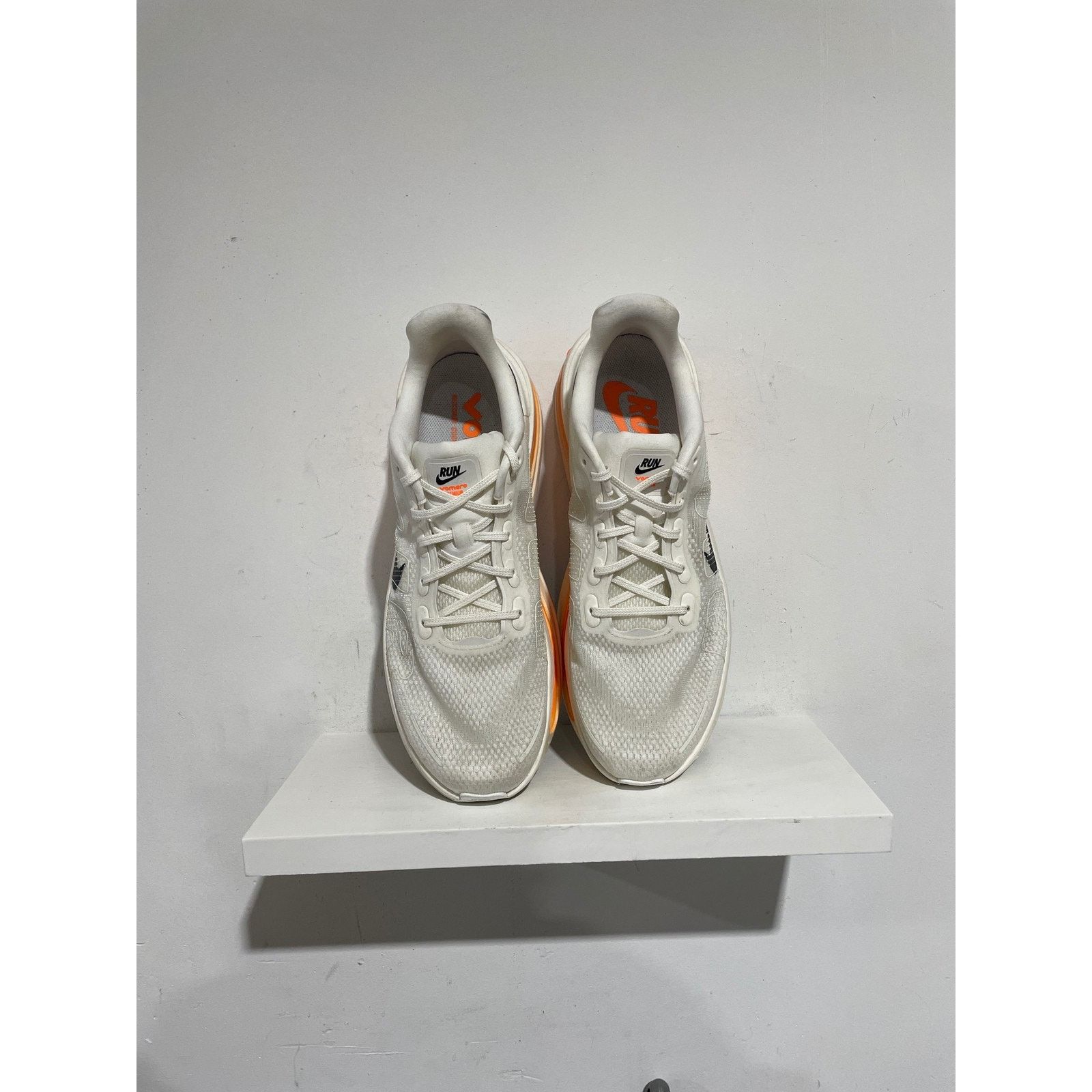 Nike NIKE VOMERO PREMIUM SAIL COCONUT MILK SIZE 14 PREOWNED Size US 14 / EU 47 - 3 Thumbnail