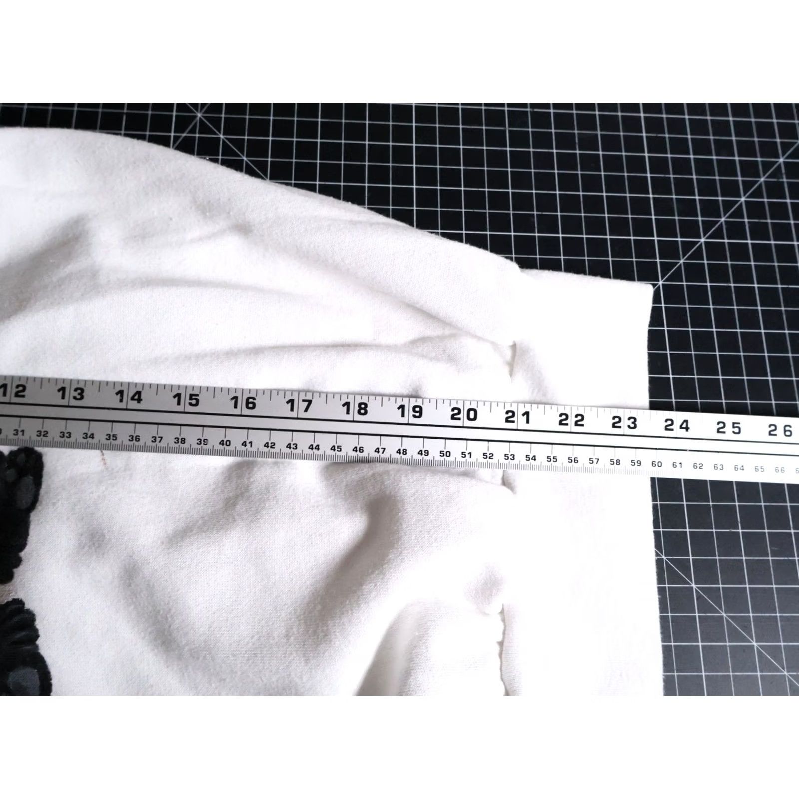 Vintage VINTAGE West Sweatshirt Women M White Raglan 80s Panda Print Pullover Crew Neck Lightweight Fleece Size M / US 6-8 / IT 42-44 - 6 Thumbnail