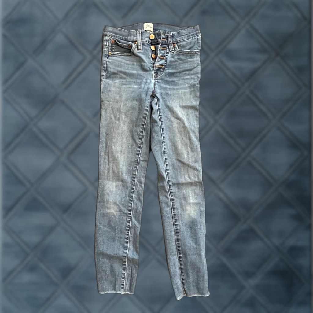 J.Crew JCrew Jeans Women’s 9-inch High Rise Toothpick Skinny Size 24 Blue Cotton Blend 28 in Inseam Slim Regular Pockets Zipper Button N/A Size 42" / US 20 - 1 Thumbnail