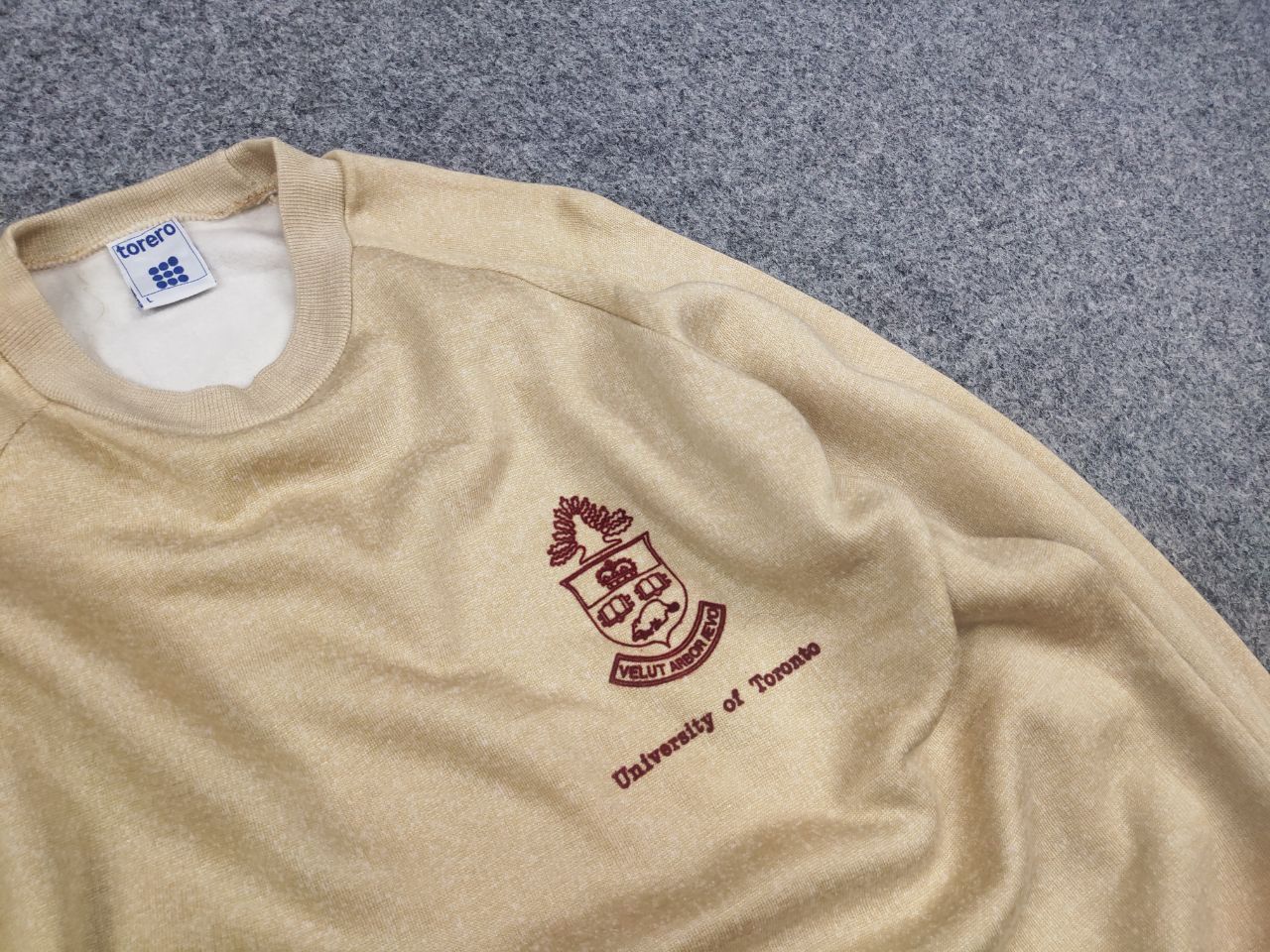 Vintage Vintage University of Toronto Crew Check Sweatshirt Y2K Size US L / EU 52-54 / 3 - 7 Thumbnail