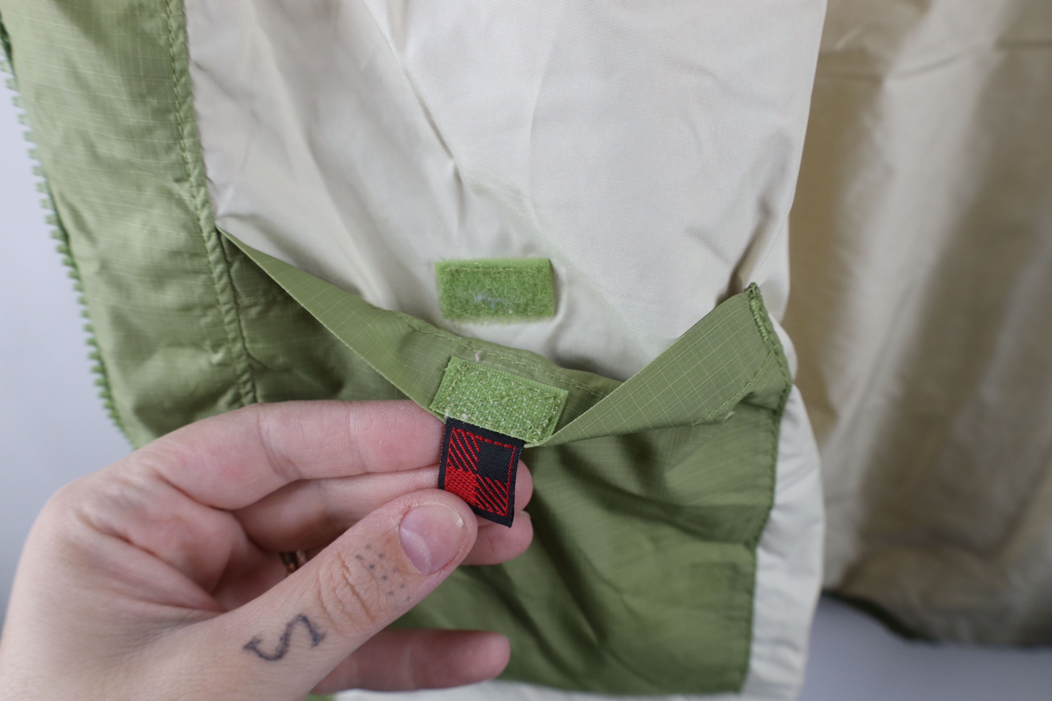 Vintage Vintage Woolrich Full Zip Insulated Puffer Vest Jacket Green Size XXL / US 16-18 / IT 52-54 - 10 Thumbnail