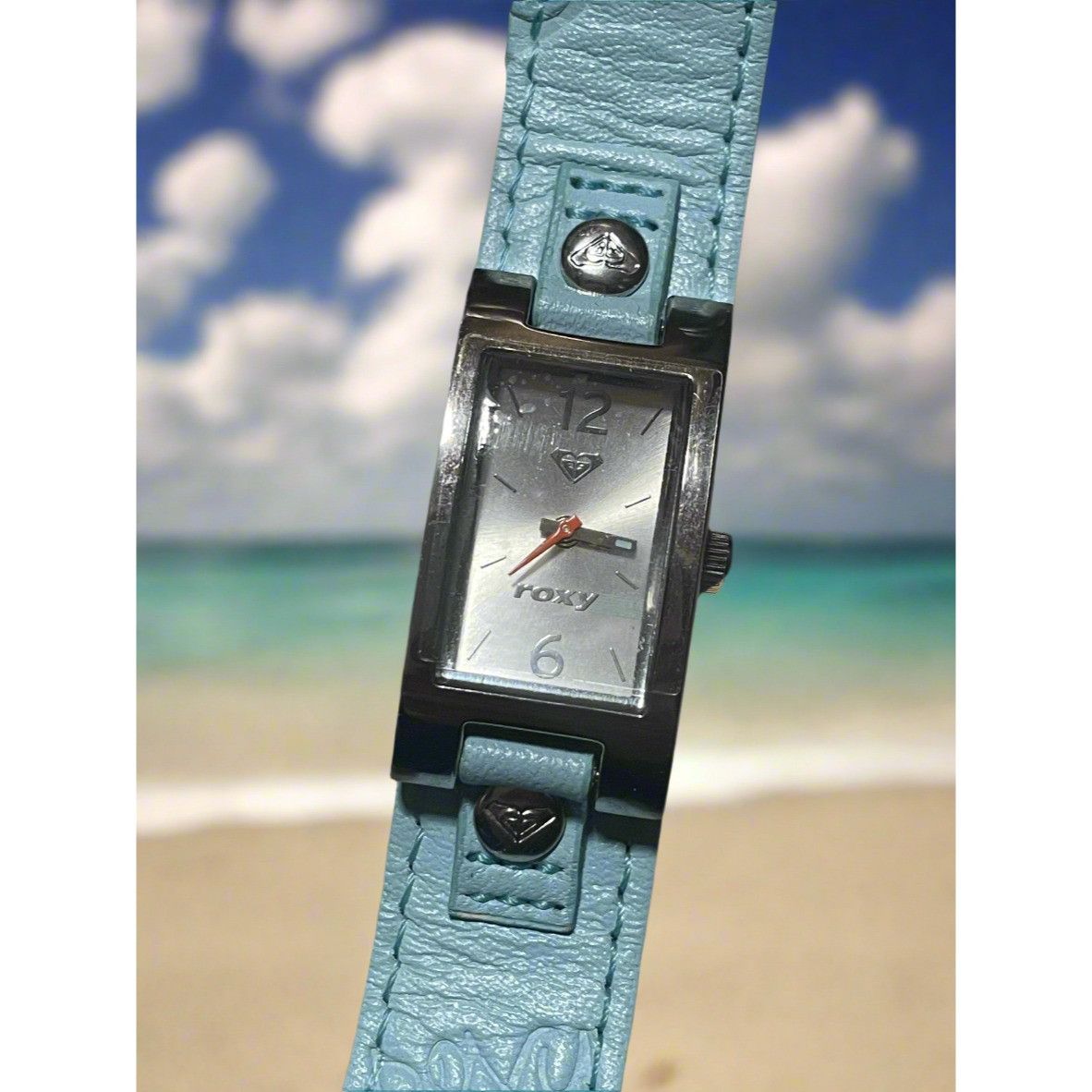 Vintage Vintage Roxy Blue Genuine Leather Band Chic Ladies Watch Size ONE SIZE - 1 Thumbnail