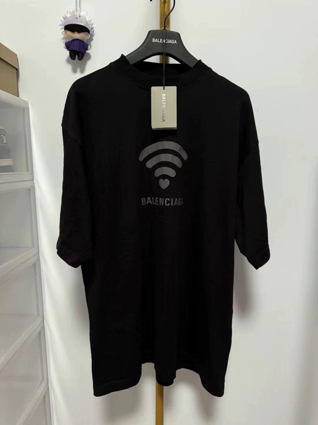 Balenciaga Balenciaga Wife Limited Short Sleeve Black Size US S / EU 44-46 / 1 - 1 Thumbnail