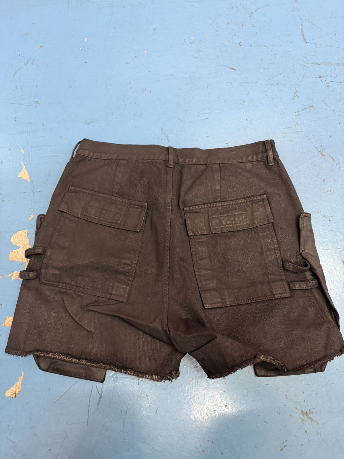 Rick Owens RICK OWENS STEFAN SHORTS WITH LEATHER CARGO Size US 36 / EU 52 - 2 Thumbnail