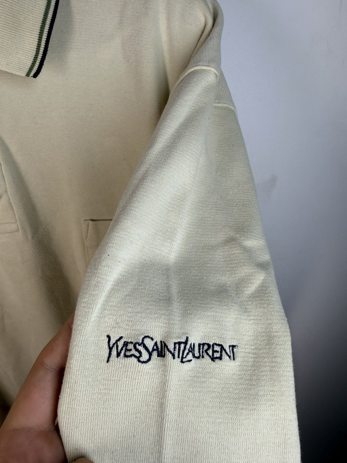 Yves Saint Laurent 90s Beige YSL Sweatshirt 1/4 Button Up Sweater Rugby Shirt Size US XL / EU 56 / 4 - 7 Thumbnail