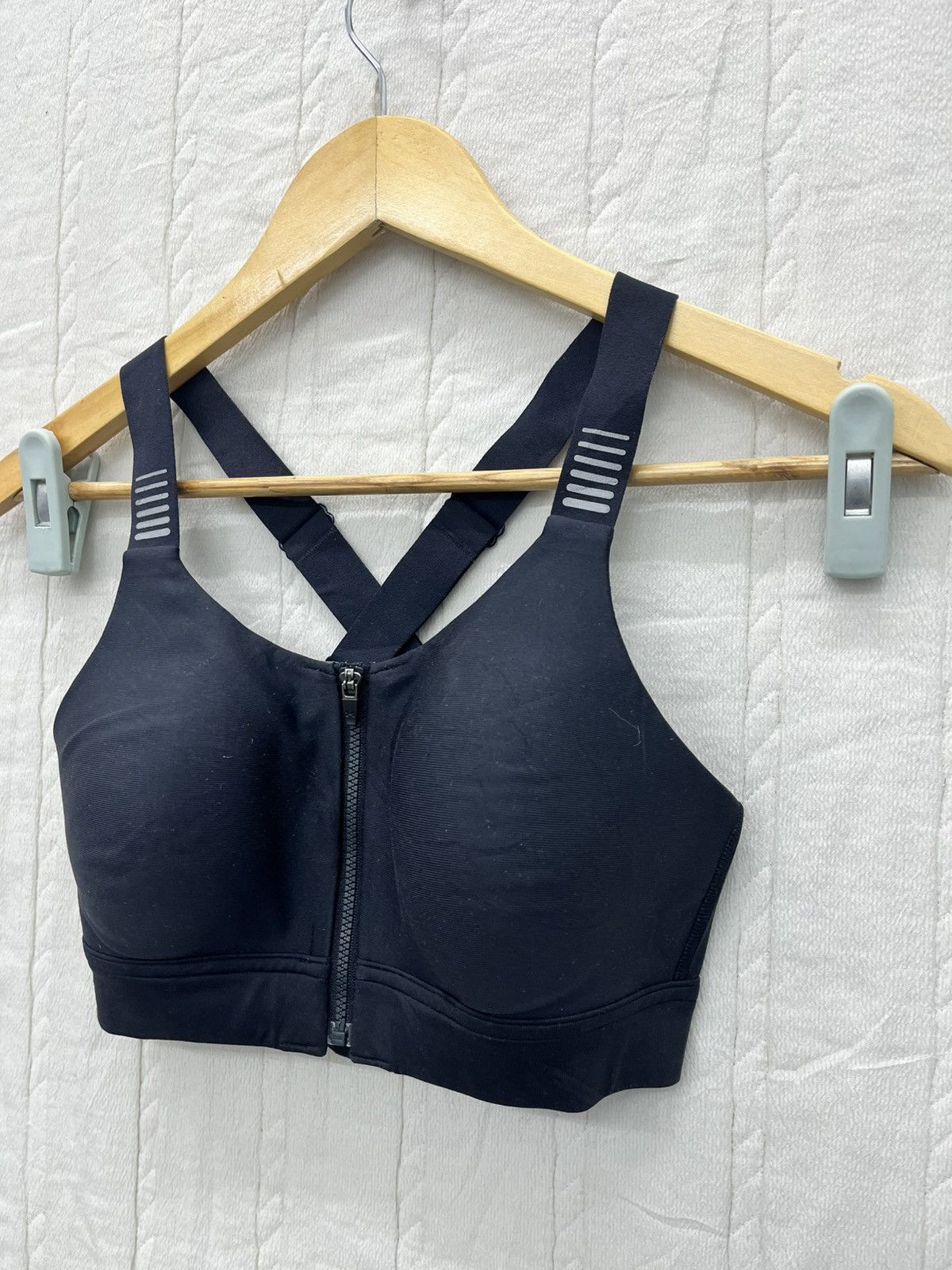 Under Armour UNDER ARMOUR SPORTBRA 32C Size ONE SIZE - 3 Thumbnail