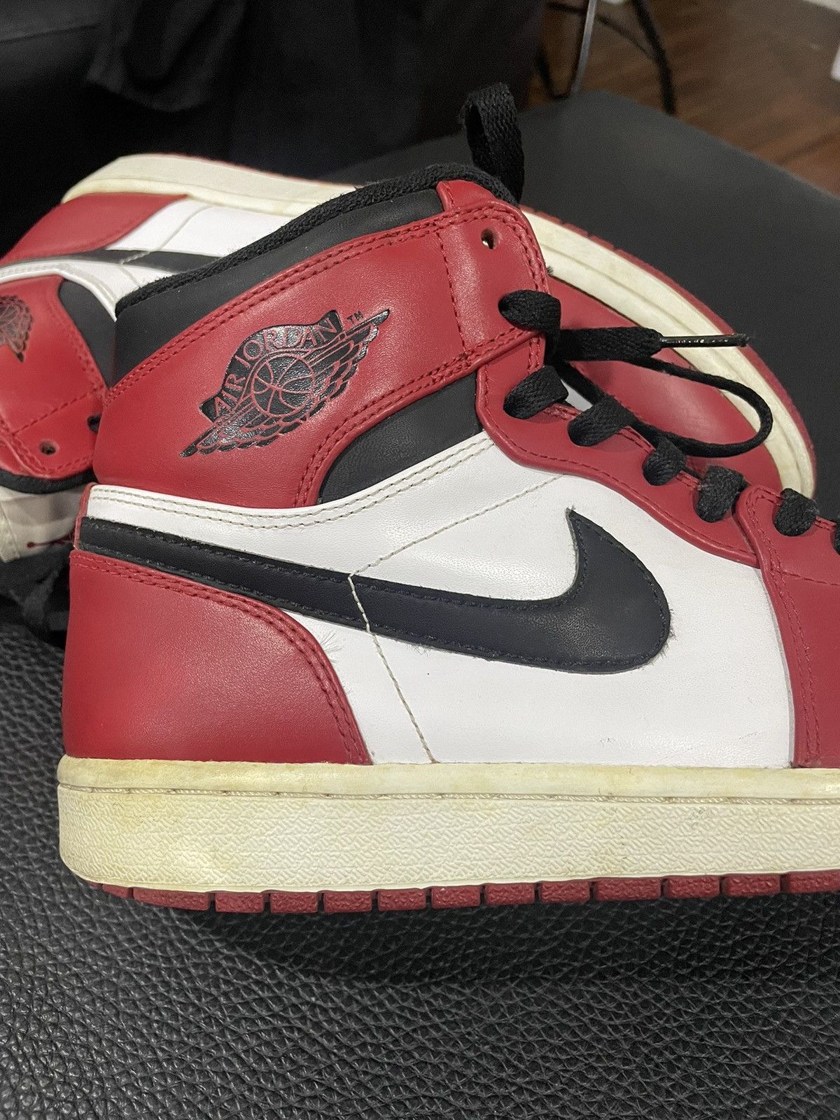 Jordan Brand Jordan 1 Retro Chicago 2013 Size US 10.5 / EU 43-44 - 6 Thumbnail