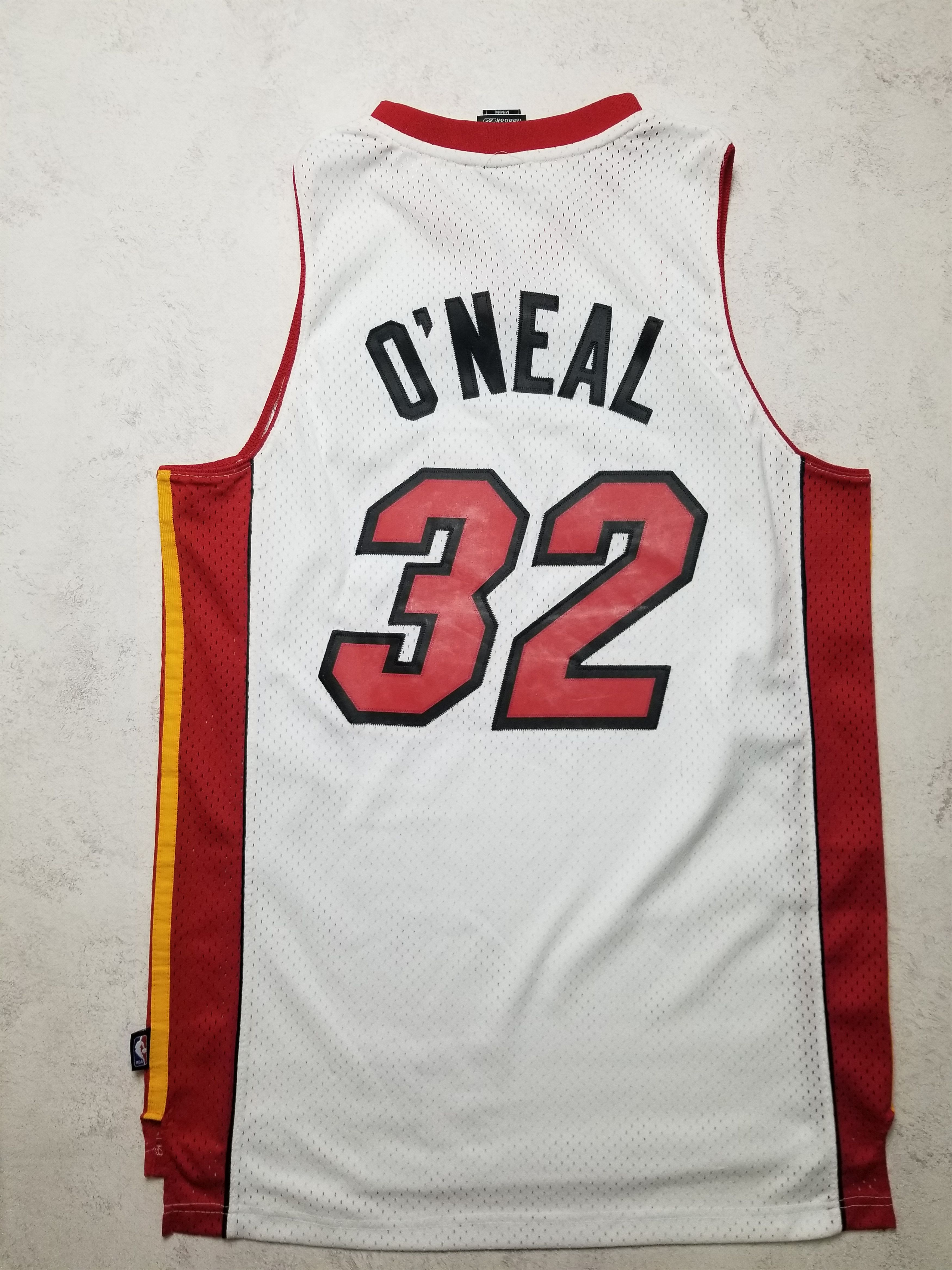 Reebok Vtg Miami Heat Shaquille O'Neal #32 Basketball NBA Jersey Size US M / EU 48-50 / 2 - 2 Thumbnail