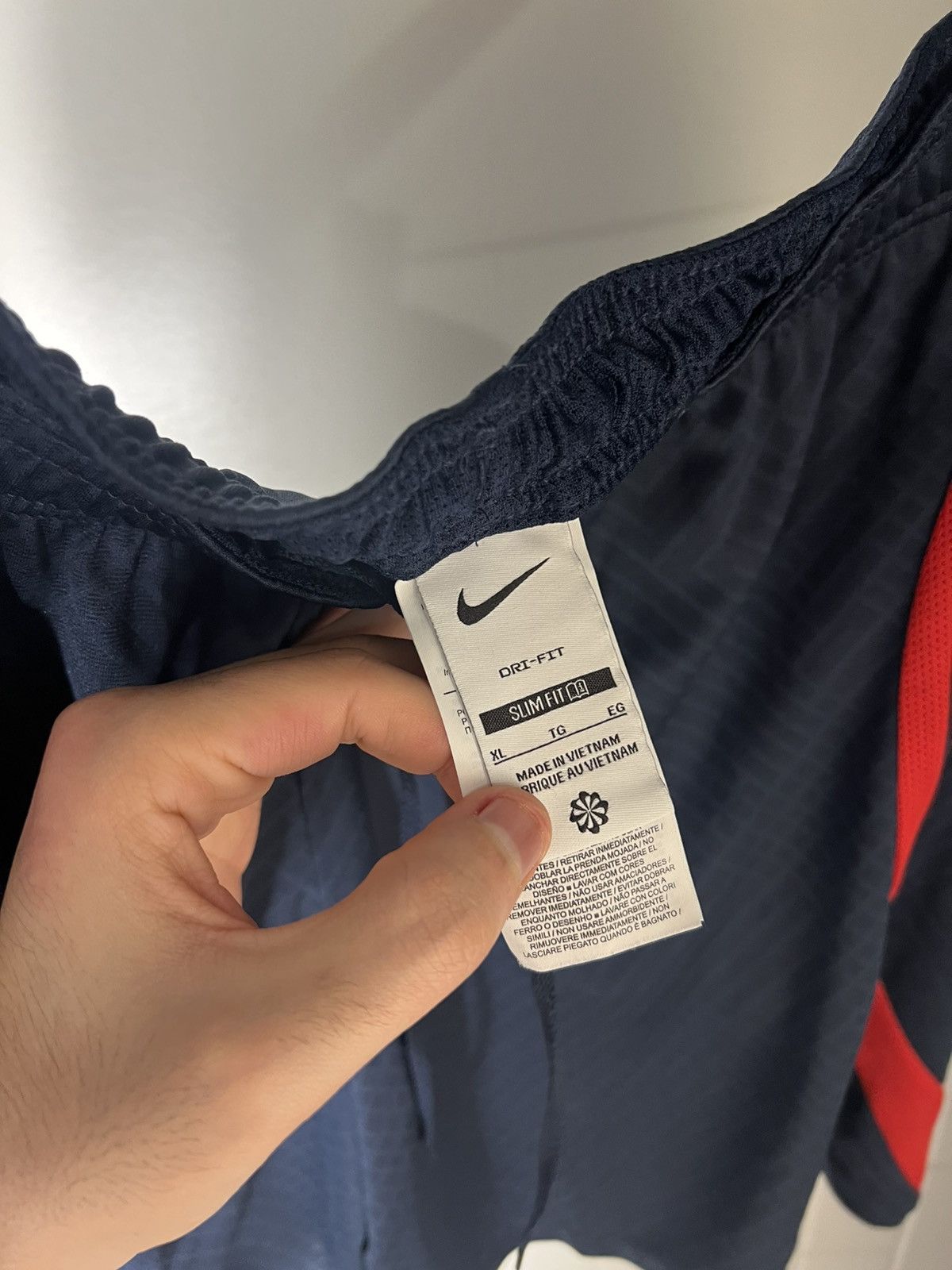 Nike VINTAGE NIKE FC BARCELONA SPAIN SOCCER JERSEY RETRO Y2K 90s Size US XL / EU 56 / 4 - 8 Thumbnail
