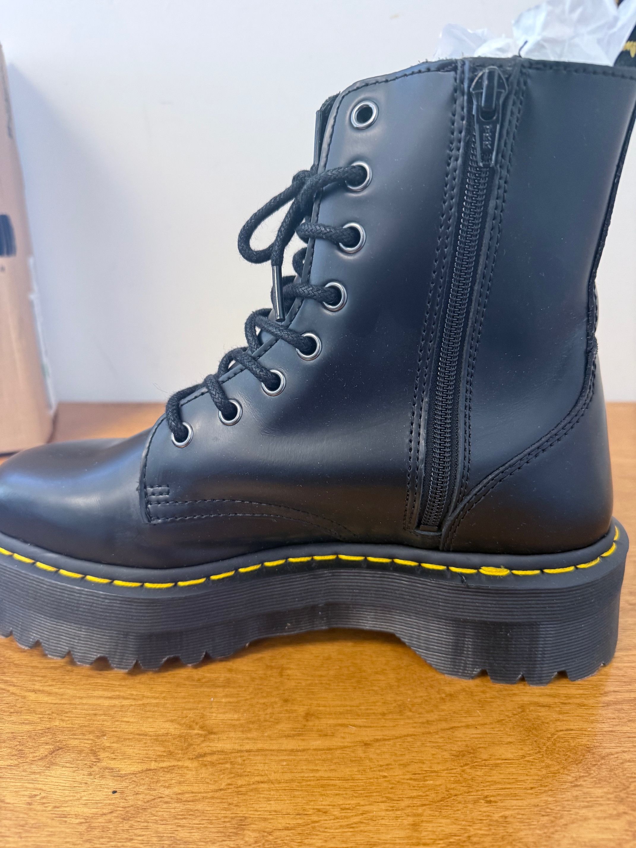 Dr. Martens Dr. Martens Jadon Black Platform Boots w/ Zipper Women’s 9 Size US 8 / EU 41 - 8 Thumbnail