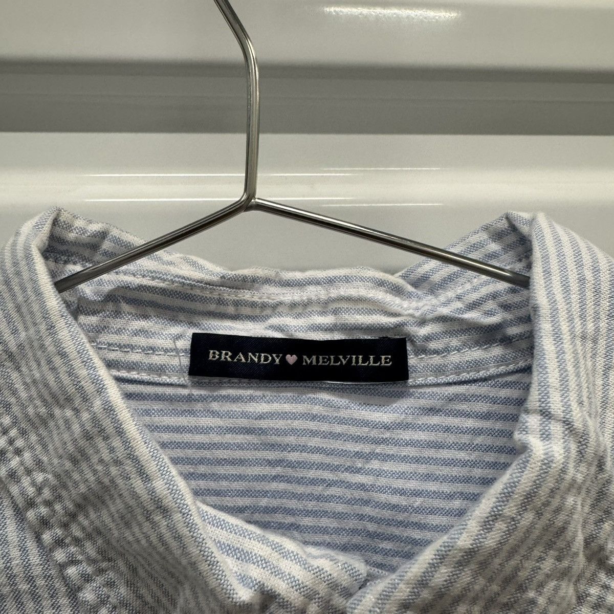 Other Brandy Melville Button-Up Size US M / EU 48-50 / 2 - 3 Thumbnail