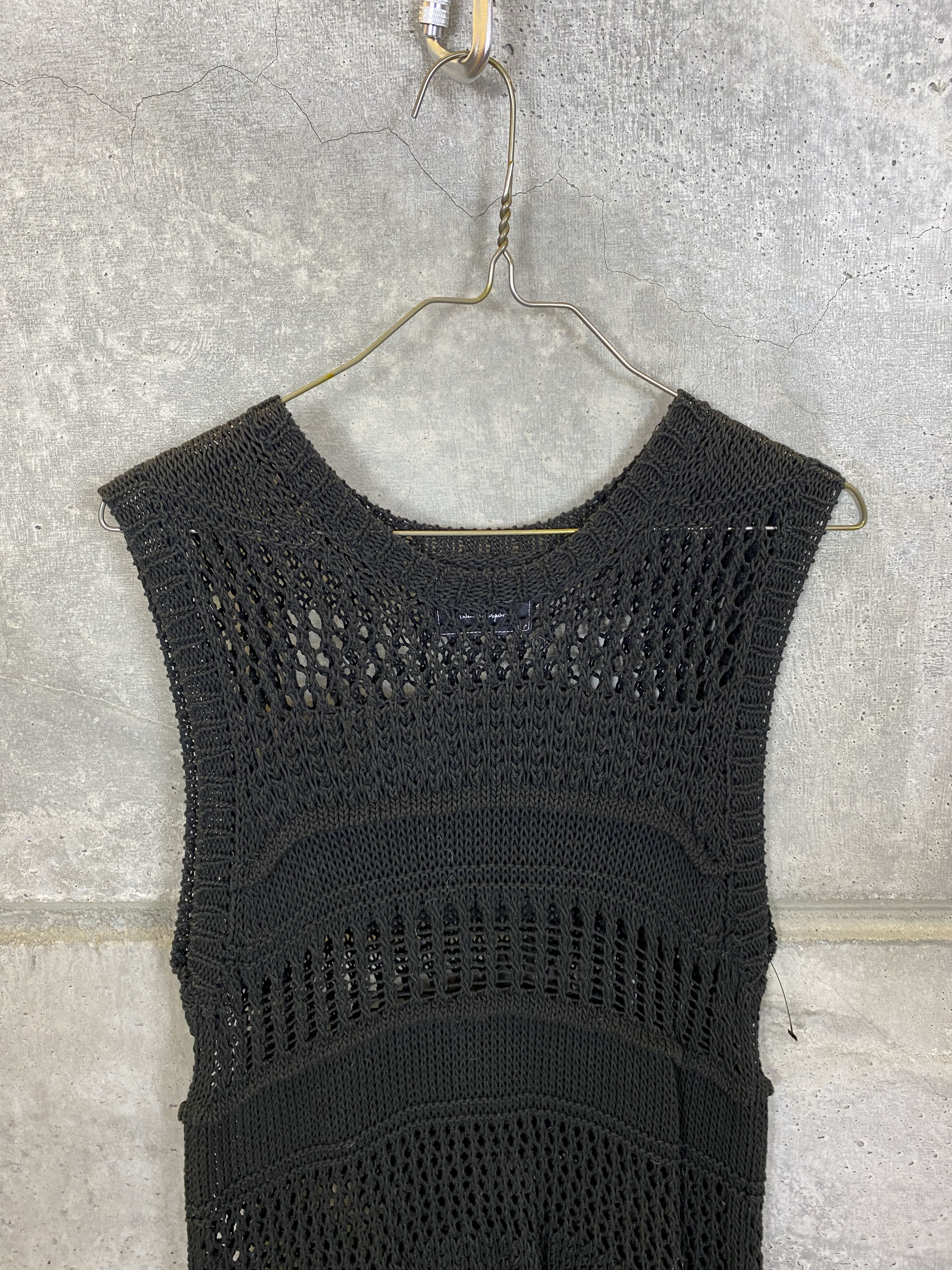 Number (N)ine NUMBER (N)INE MESH KNIT SLEEVELESS TANK TOP SWEATER Size US L / EU 52-54 / 3 - 3 Thumbnail