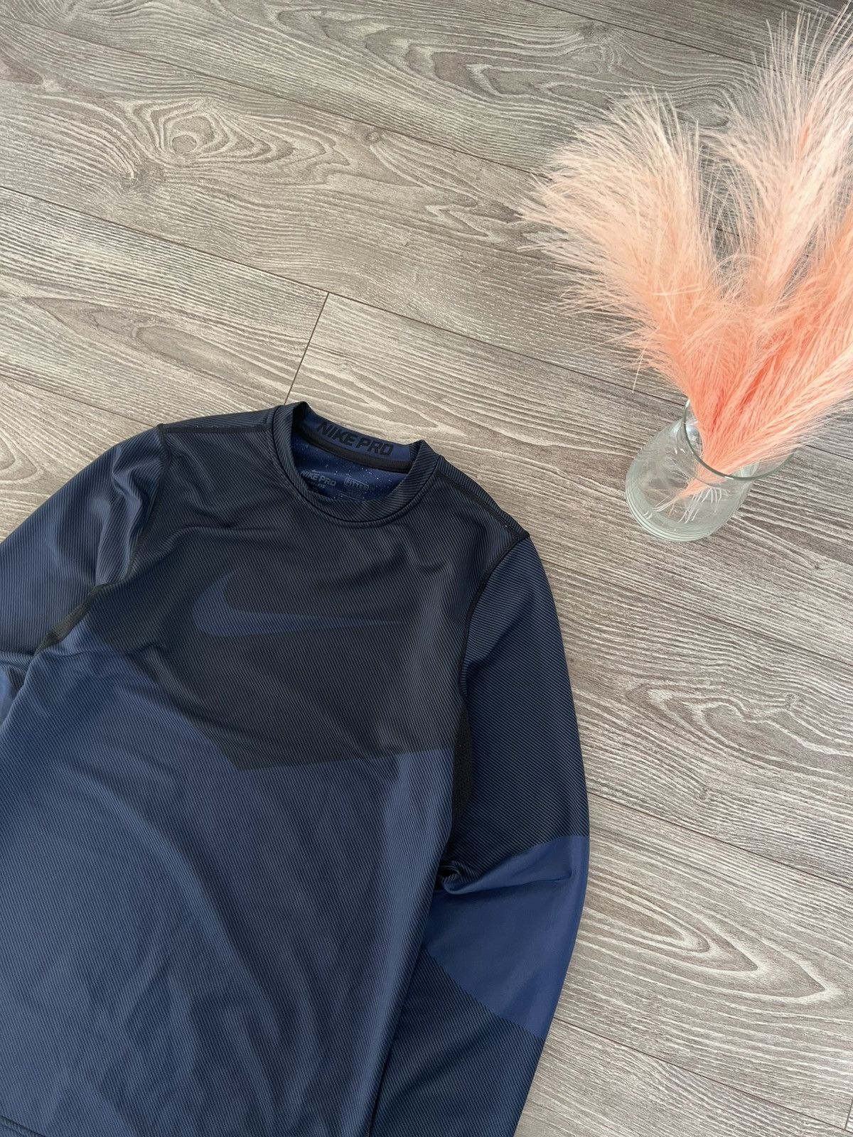 Designer × Nike ‼️Nike Pro Combat Thermo ball Gym Style Straight Long Sleeve‼️ Size US S / EU 44-46 / 1 - 11 Thumbnail