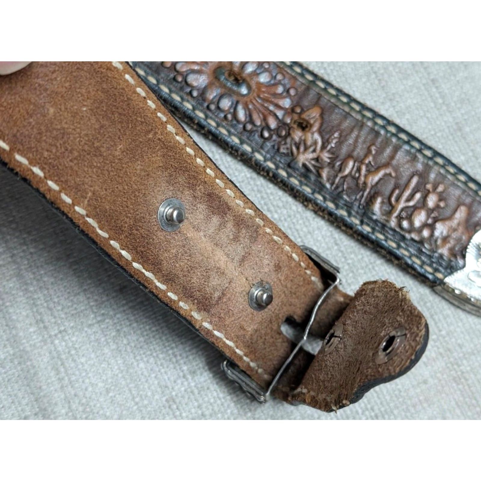 Vintage VINTAGE western belt tooled buckle Textan brown 28 leather cowhide German Silver alpaca tip holder unisex adults Mens Size 28 - 5 Thumbnail