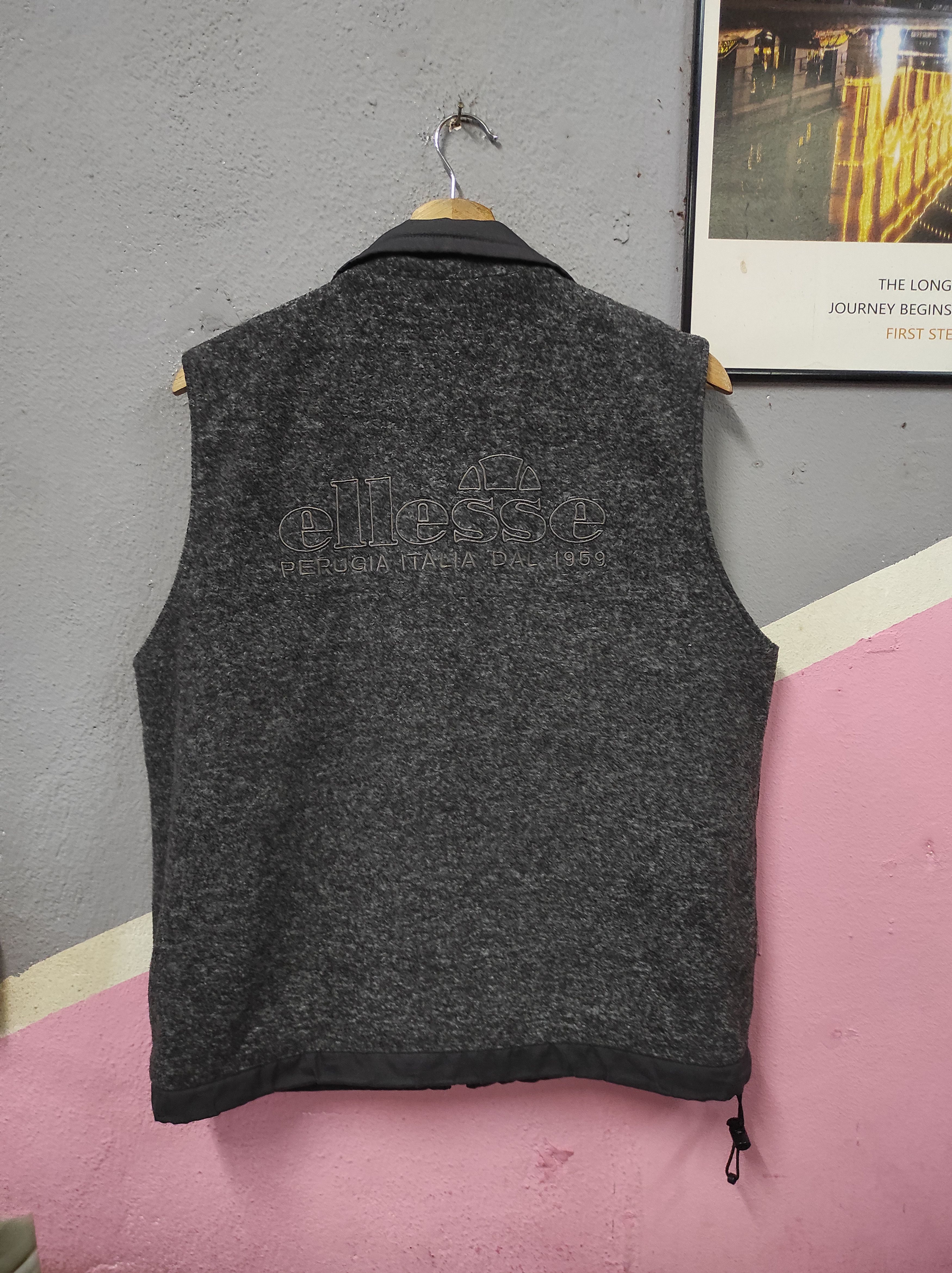 Ellesse VTG ELLESSE EMBROIDERY VEST JACKET SLEEVELESS Size US M / EU 48-50 / 2 - 5 Thumbnail