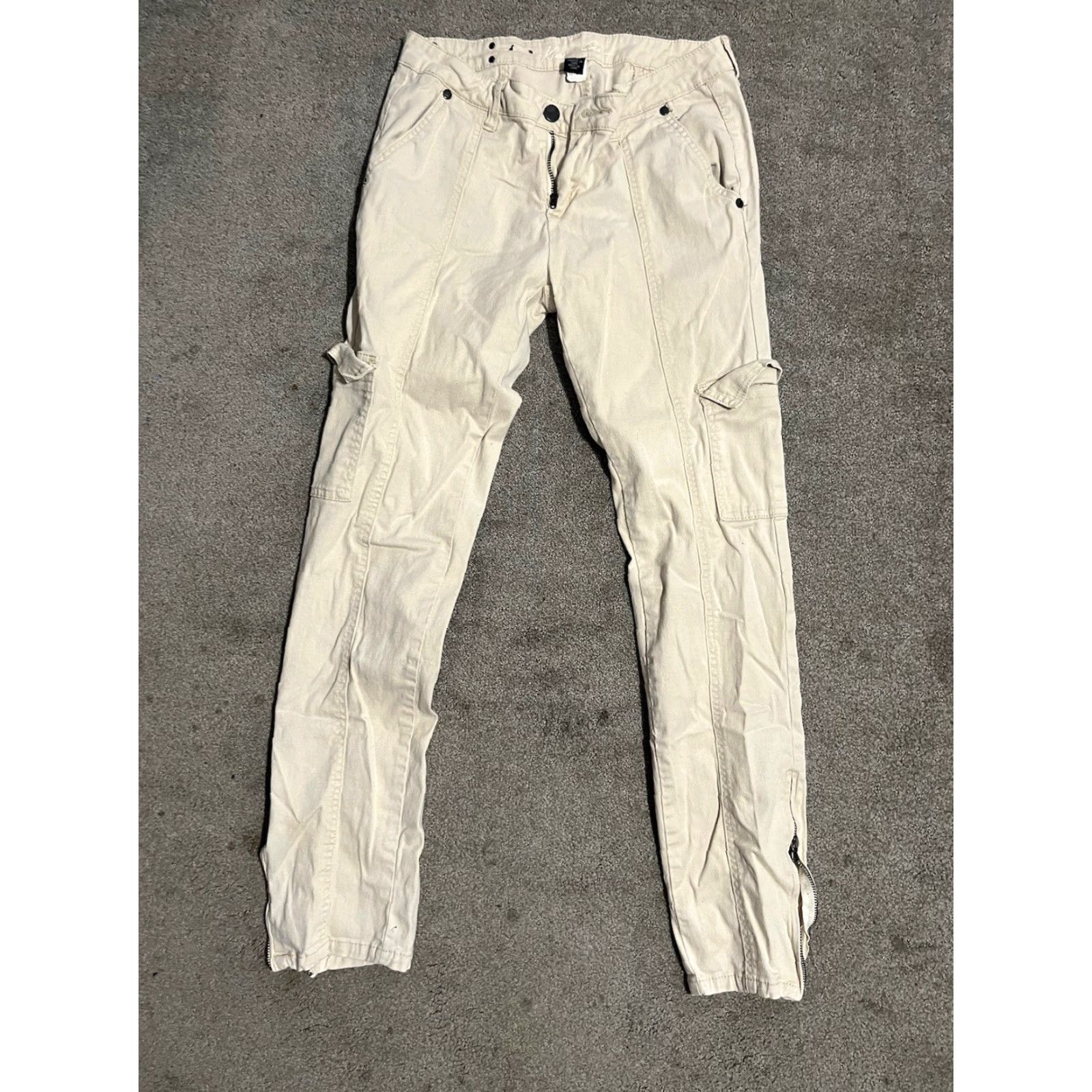 Kenneth Cole KENNETH COLE NEW YORK Jeans Women 29 Low Rise Beige Stretch Skinny Cargo Size 29" - 3 Thumbnail