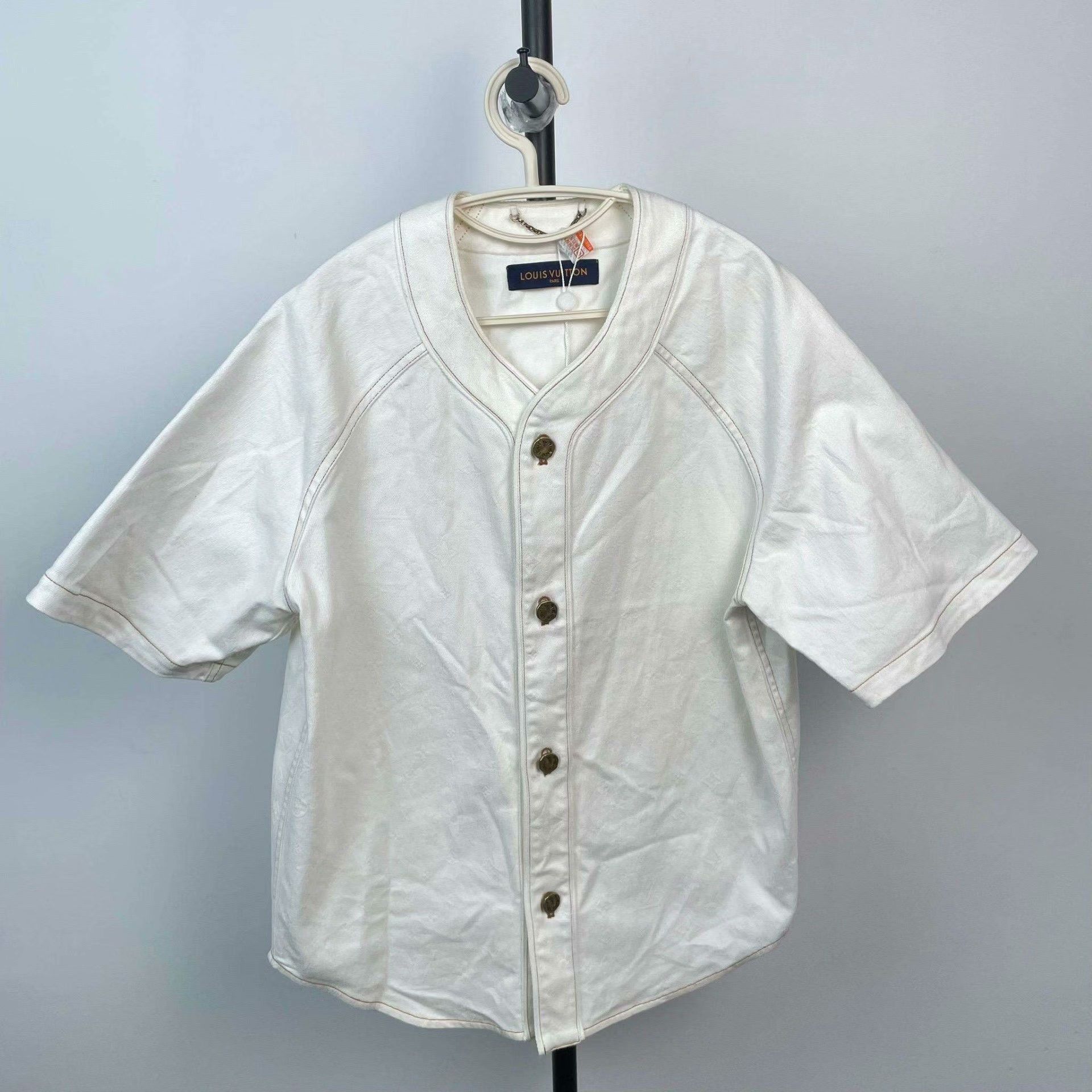 Louis Vuitton Louis Vuitton White Light Jacket M Men Size US M / EU 48-50 / 2 - 1 Thumbnail