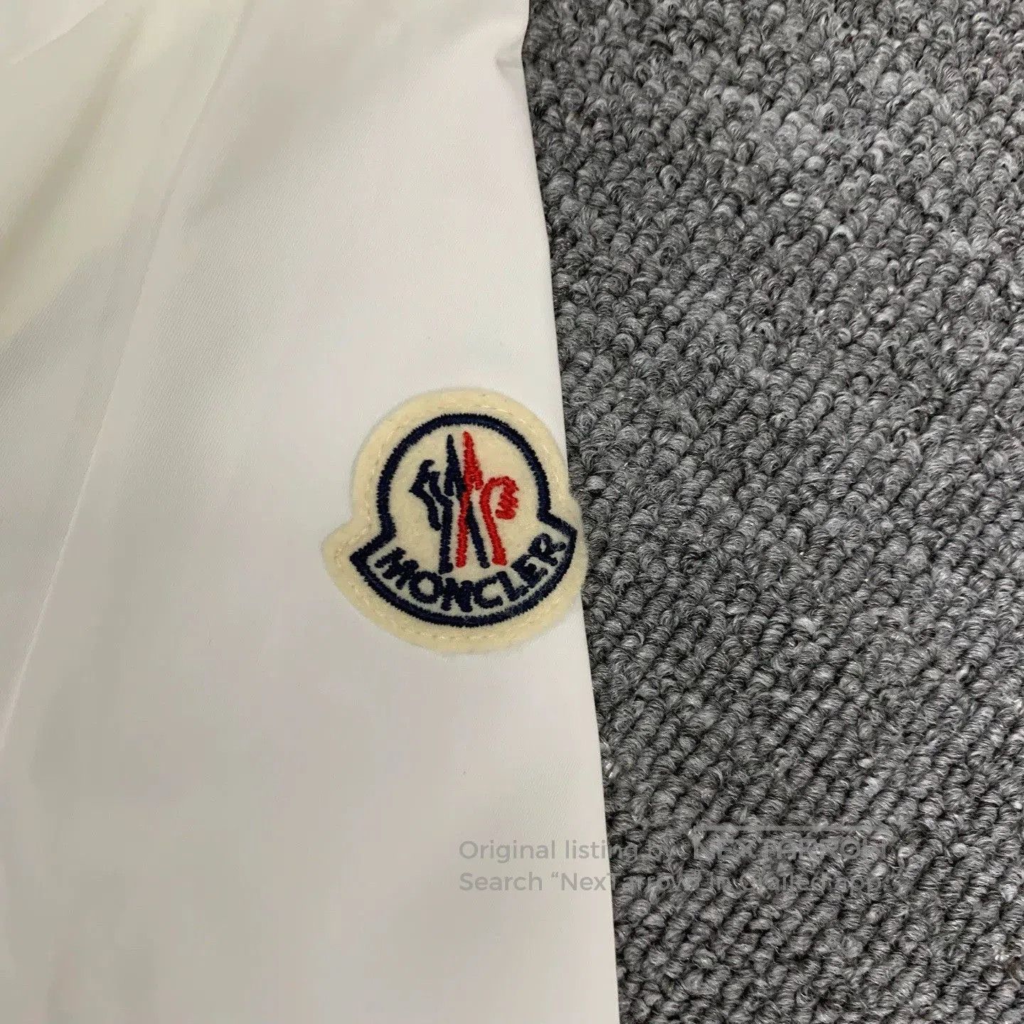 Moncler moncler white long coat with hood. Size S / US 4 / IT 40 - 6 Thumbnail