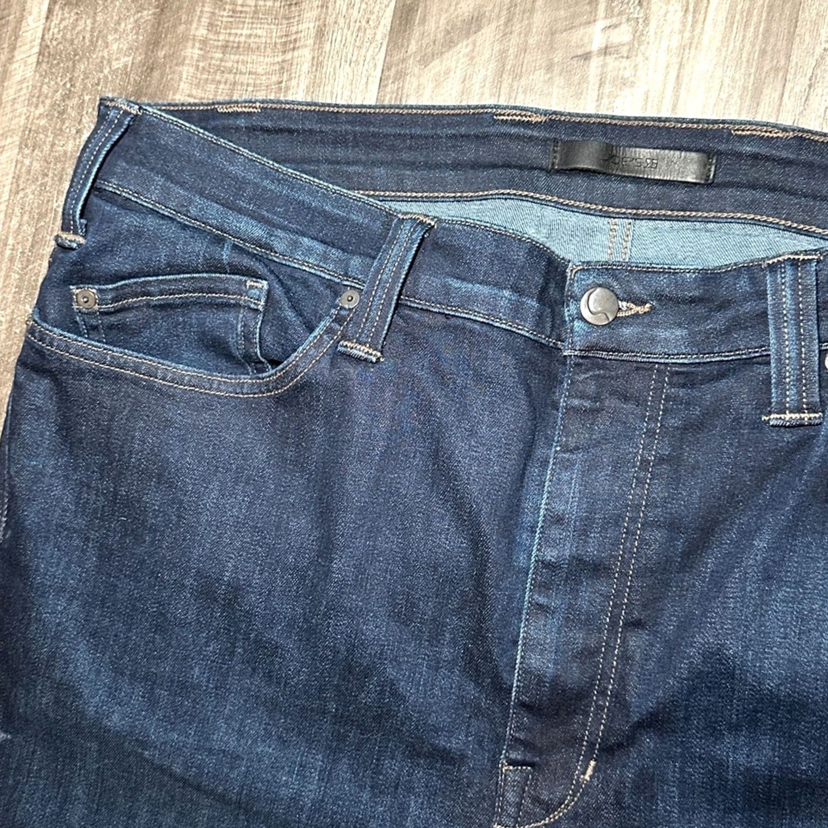 Vintage VINTAGE Joe's Jeans The Classic Straight Stretch Amory Dark Wash Jeans 42 Mens Regular 42 Blue 30 Inseam Size US 42 / EU 58 - 6 Thumbnail