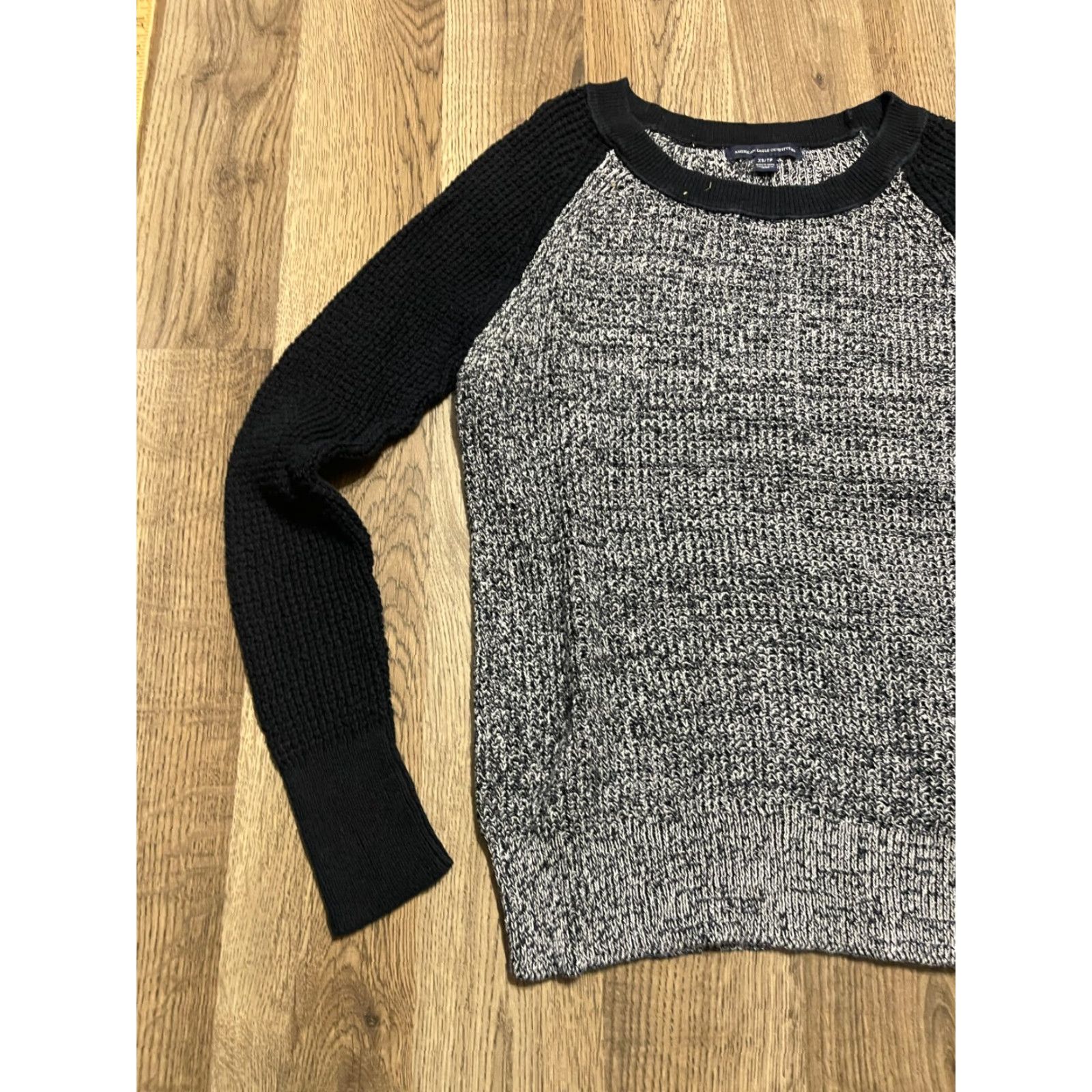 American Eagle Outfitters American Eagle Outfitters Sweater Women's XS Pullover Crew Neck Long Sleeve White Black Casual Fall Spring Summer Womens XS Pullover Sweater Size XS / US 0-2 / IT 36-38 - 3 Thumbnail
