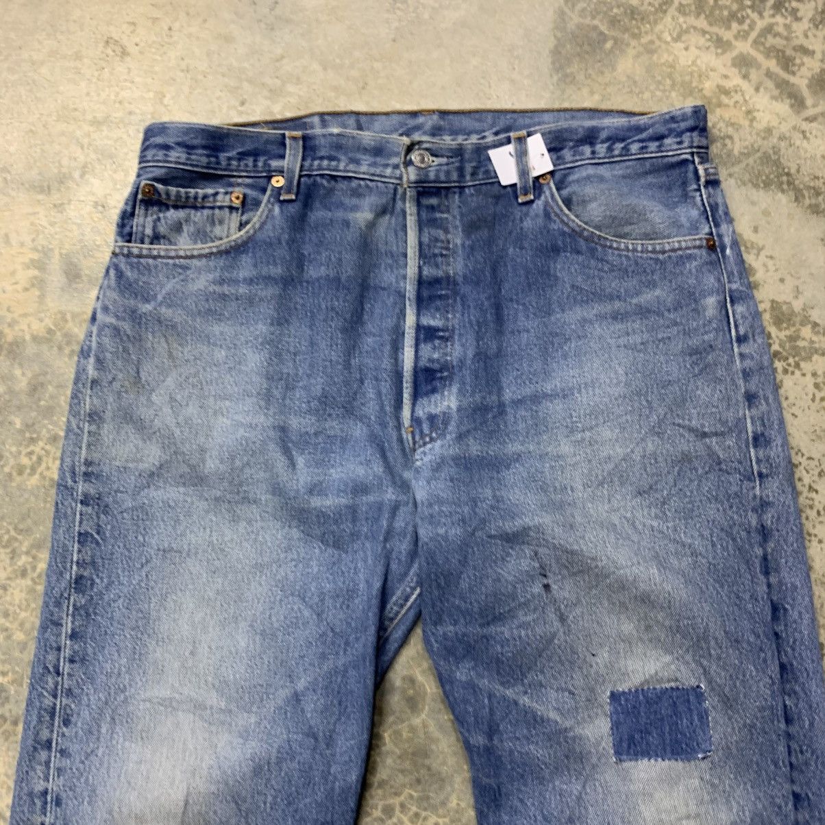 Levi's × Levi's Vintage Clothing × Vintage Vtg Levis 501xx Distressed Jean button 324 Size US 36 / EU 52 - 4 Thumbnail