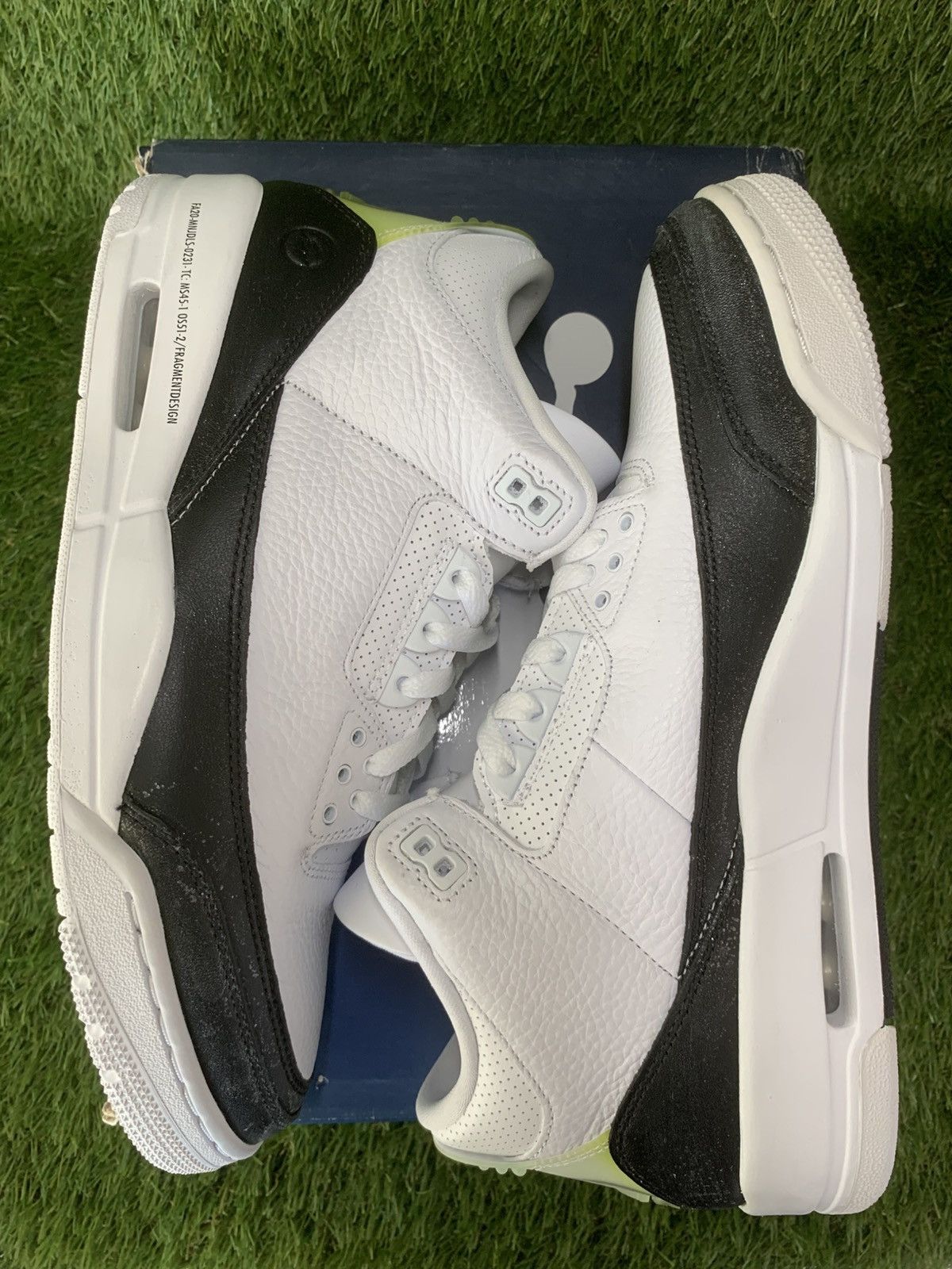 Jordan Brand Jordan 3 Retro Fragment Size US 11 / EU 44 - 4 Thumbnail