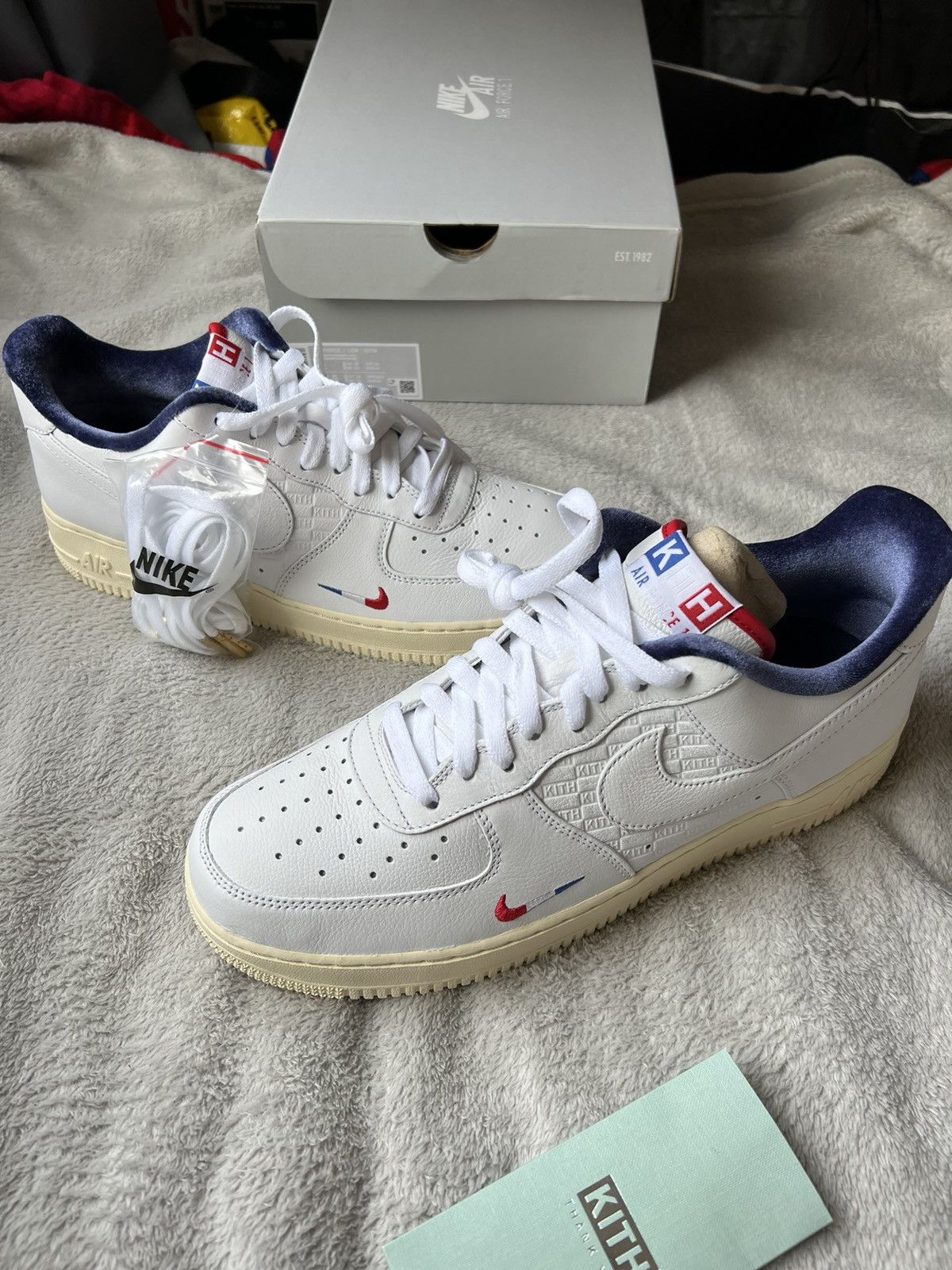 Nike Nike air force 1 kith Paris édition Size US 11 / EU 44 - 14 Thumbnail